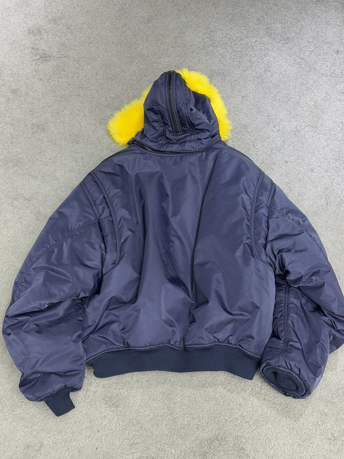 Balenciaga Balenciaga 21fw bomber Size US XXS / EU 40 - 11 Thumbnail