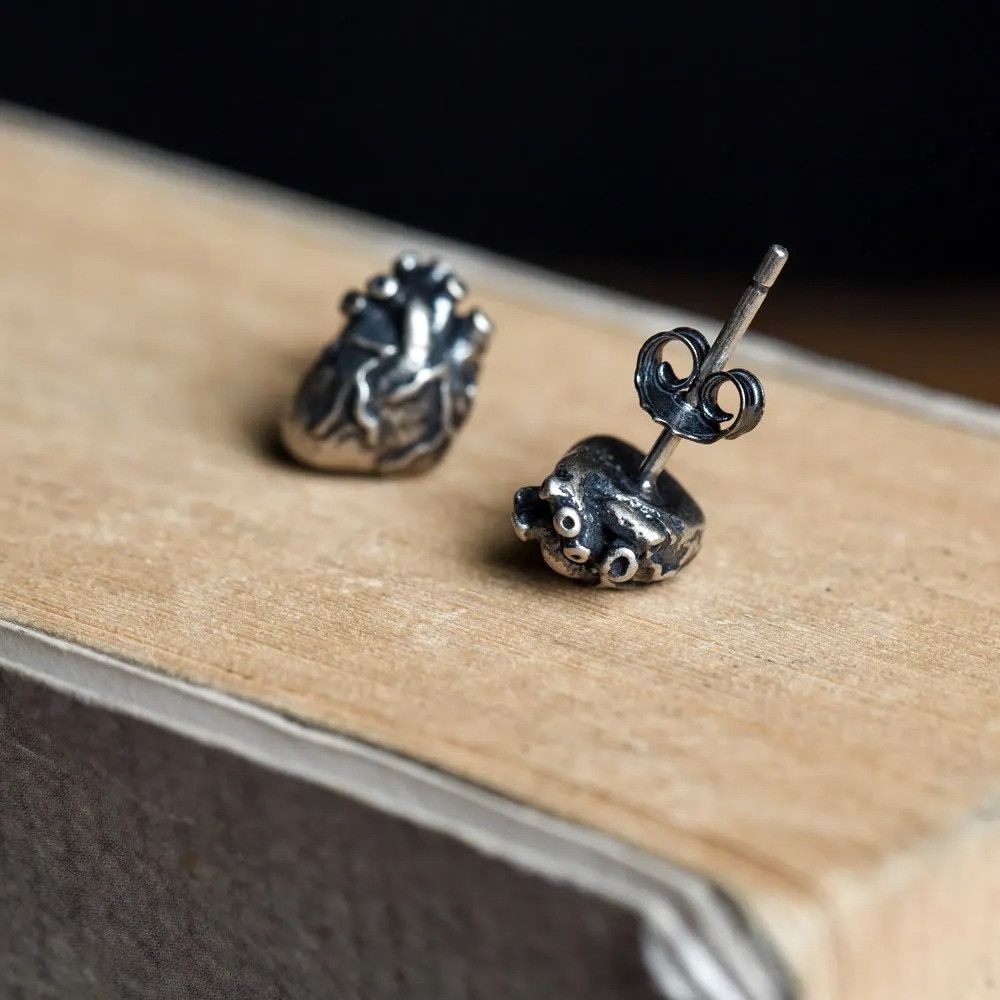 Jewelry Human Heart Stud Earrings 925 Sterling Ear Studs Charm Size ONE SIZE - 1 Thumbnail