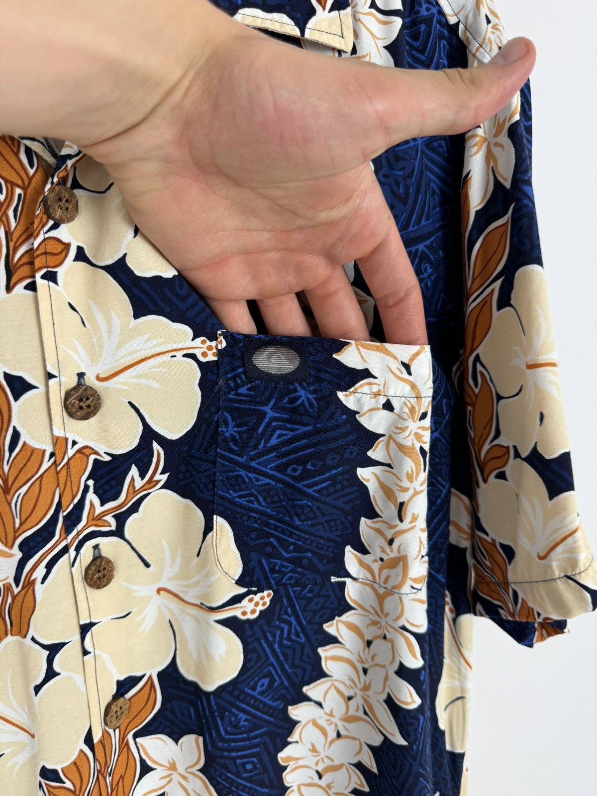 Quiksilver × Vintage 1990’s Vintage Floral Hawaiian Buttons S/S Viscose Shirt Size US S / EU 44-46 / 1 - 4 Thumbnail
