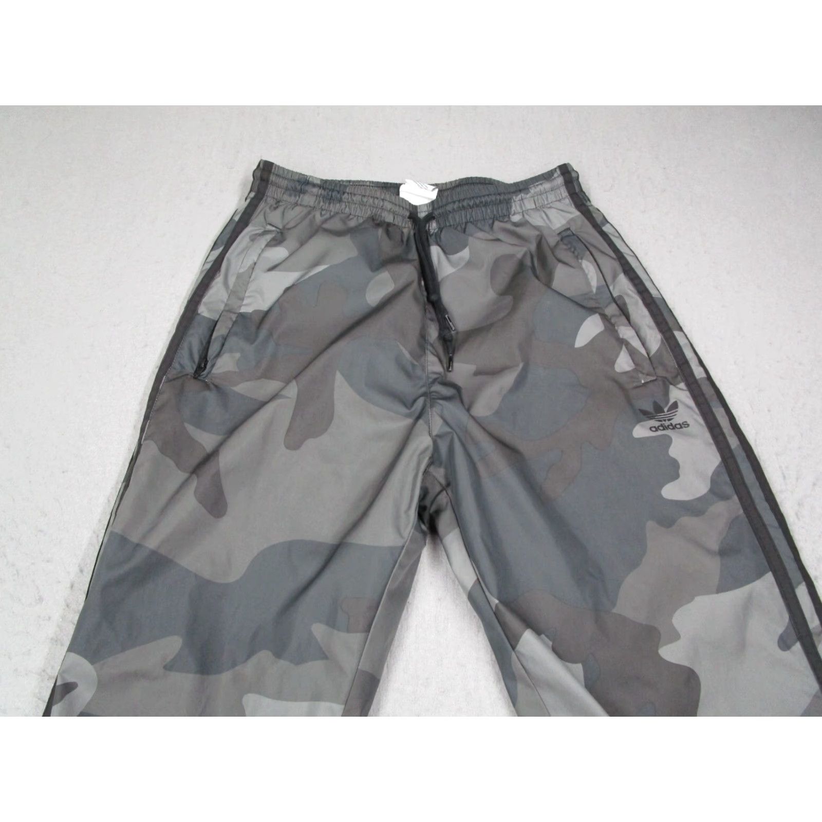 Adidas Adidas Joggers Mens Small Gray Camo Woven Track Windbreaker Tapered 26x28 Size US 29 - 2 Thumbnail