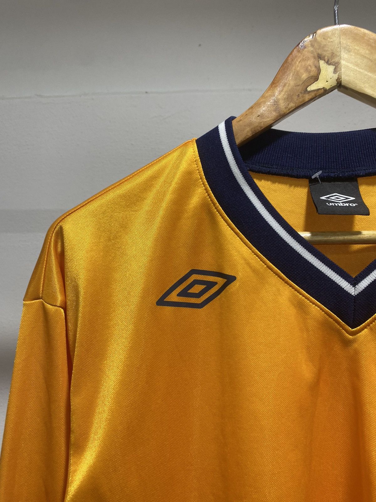 Umbro × Vintage Rare 80s Umbro Retro Jersey Size US L / EU 52-54 / 3 - 5 Thumbnail