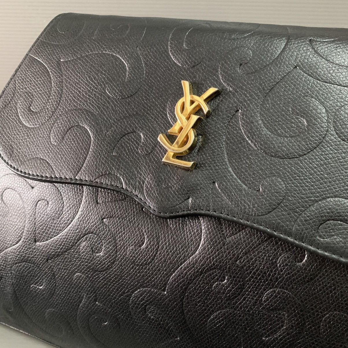 Yves Saint Laurent Saint Laurent 1990-2000s logo-debossed shoulder bag Size ONE SIZE - 8 Thumbnail