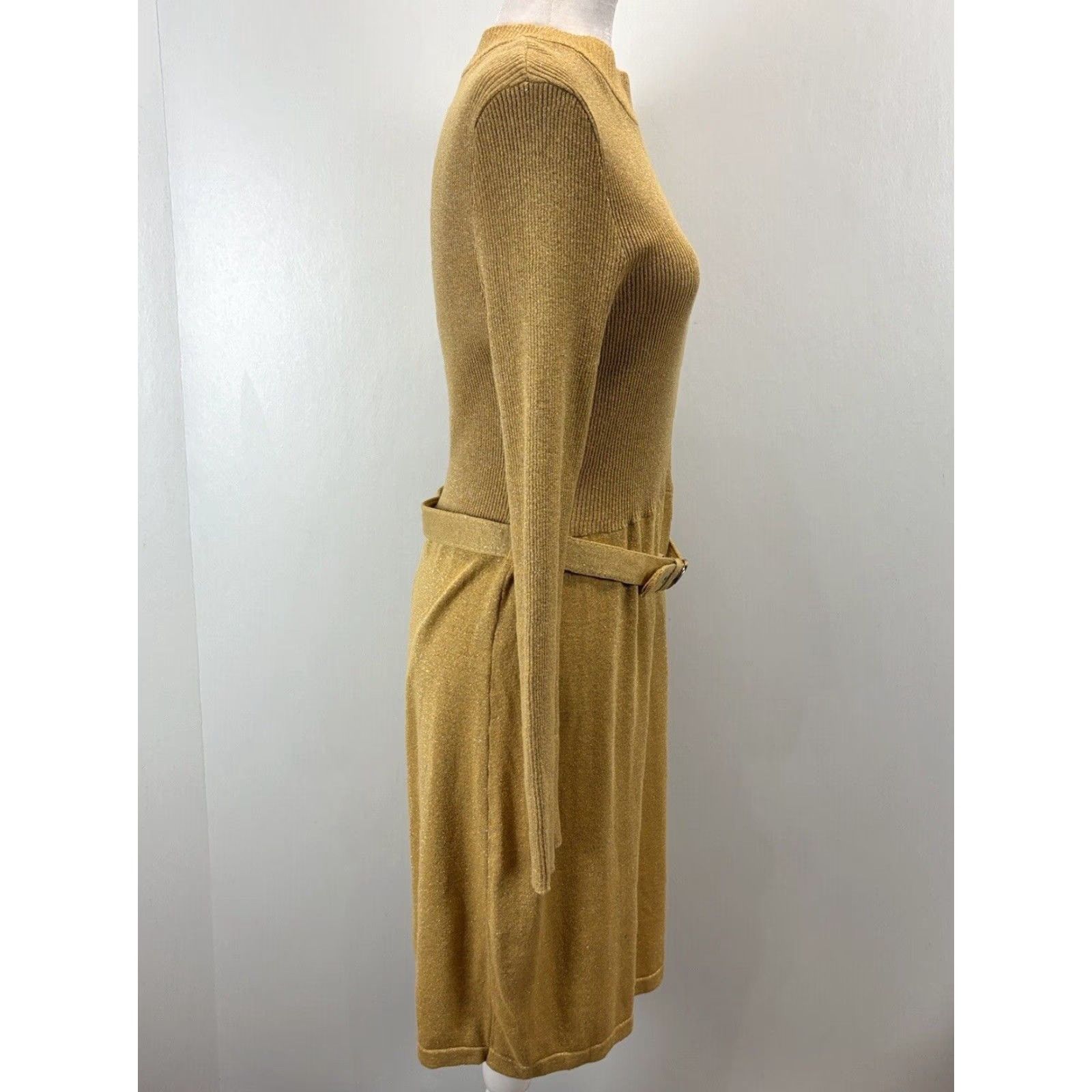 Free People Free People French Girl Gold Metallic Sweater Dress Sz Small Belted Stretch Jewelry? Size S / US 4 / IT 40 - 4 Thumbnail