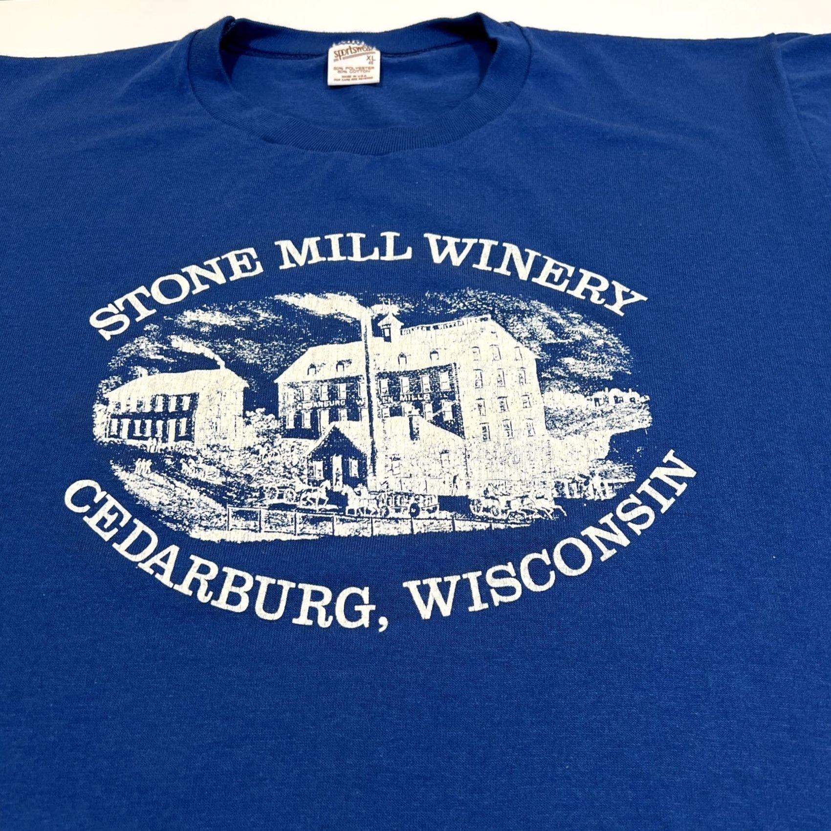 Vintage VINTAGE Stone Mill Winery Graphic T Shirt Men XL Cedarburg Wisconsin Single Stitch 1980s Blue Cotton Graphic Tee Unisex Mens XL Size US XL / EU 56 / 4 - 3 Thumbnail