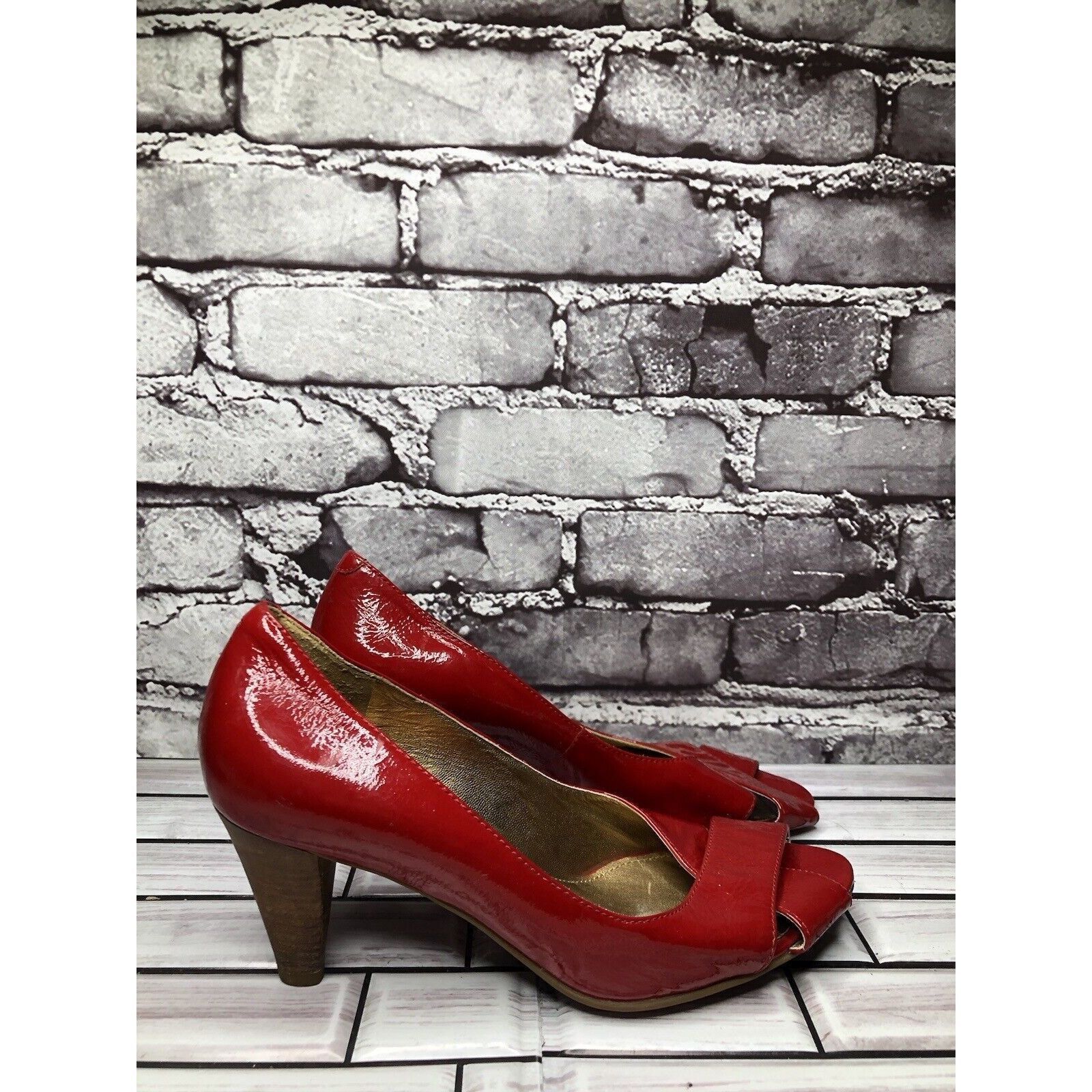 Ecco Ecco Red Patent Leather Peep Toe High Stacked Wooden Heels W Size US 7.5 / IT 37.5 - 19 Thumbnail