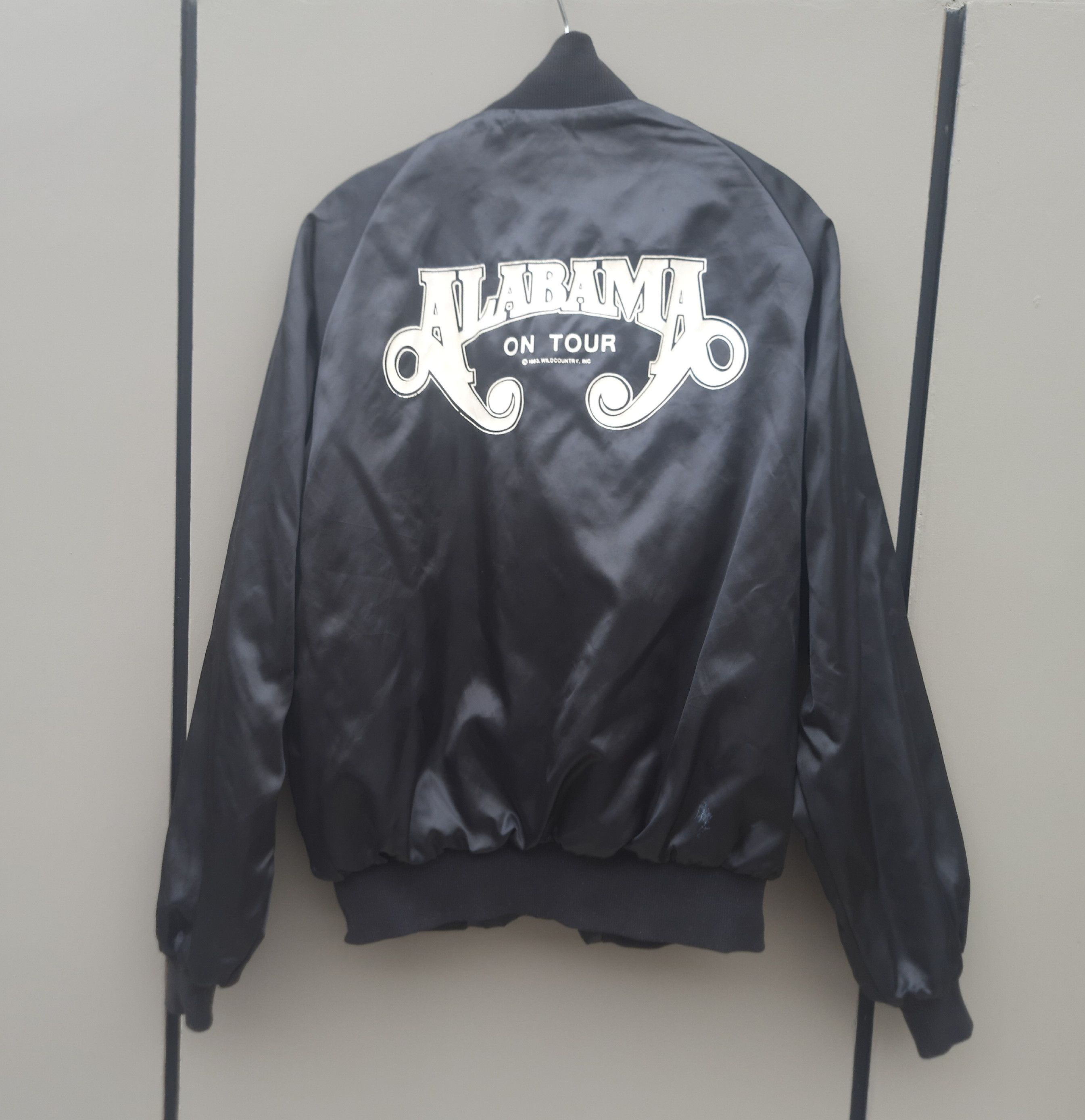 Vintage Vintage 80s ALABAMA On Tour Wildcountry Varsity Jacket Size US M / EU 48-50 / 2 - 1 Thumbnail