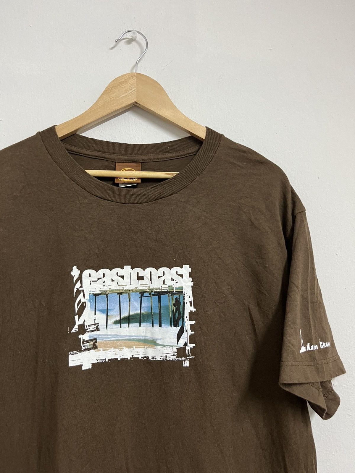 Sun Surf 💥Vintage Y2K Aaron Chang Surf Photo Tee Size US L / EU 52-54 / 3 - 7 Thumbnail