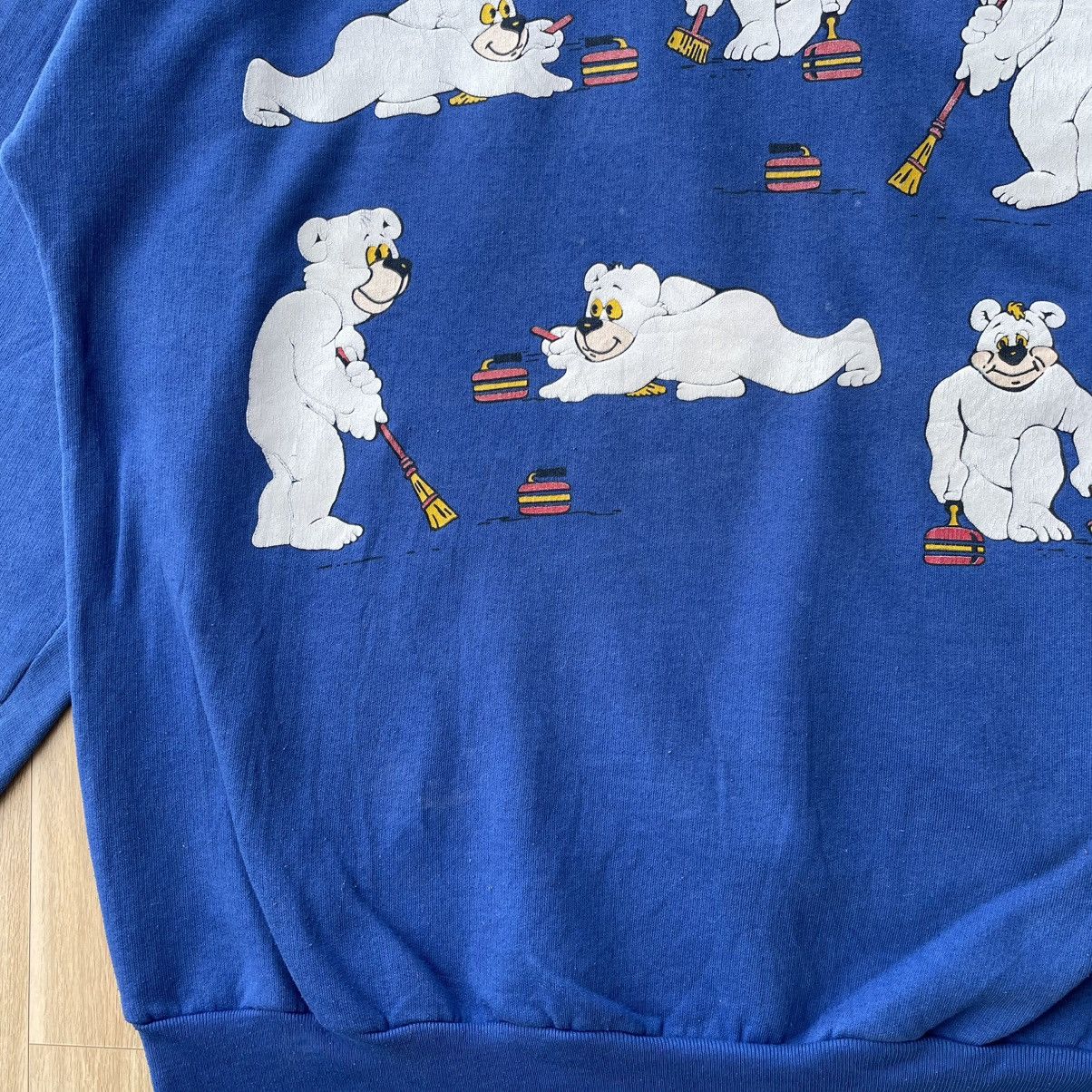 Vintage Vintage 90s Curling Bear Puff Print Graphic Pullover Size US M / EU 48-50 / 2 - 6 Thumbnail