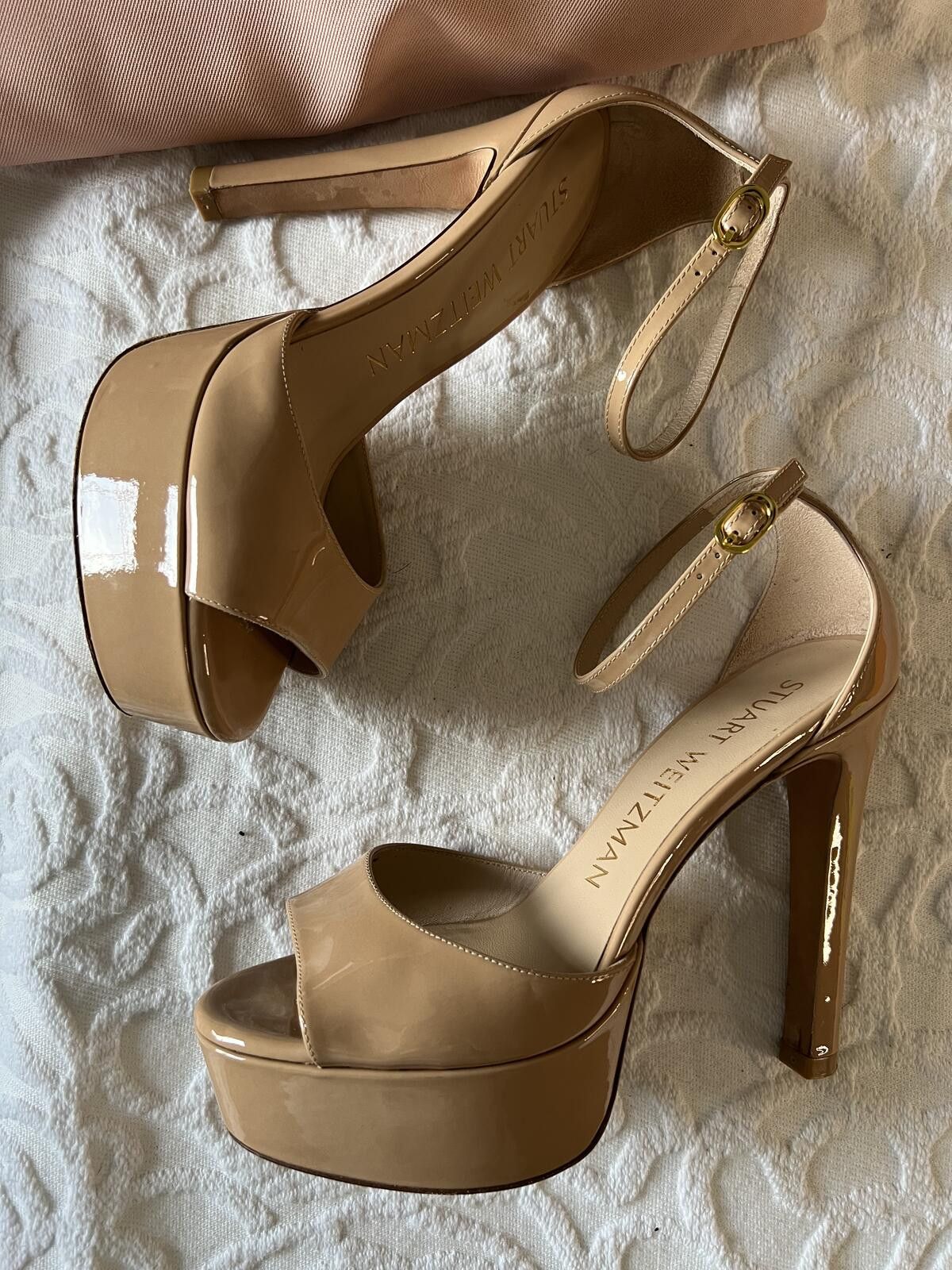 Stuart Weitzman Stuart Weitzman Nude Patent Leather Disco Platform Sandals Size US 8 / IT 38 - 7 Thumbnail