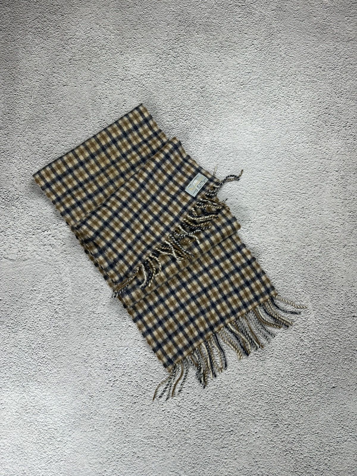 Vintage Aquascutum Full Cell Scarf Lambswool Old Money