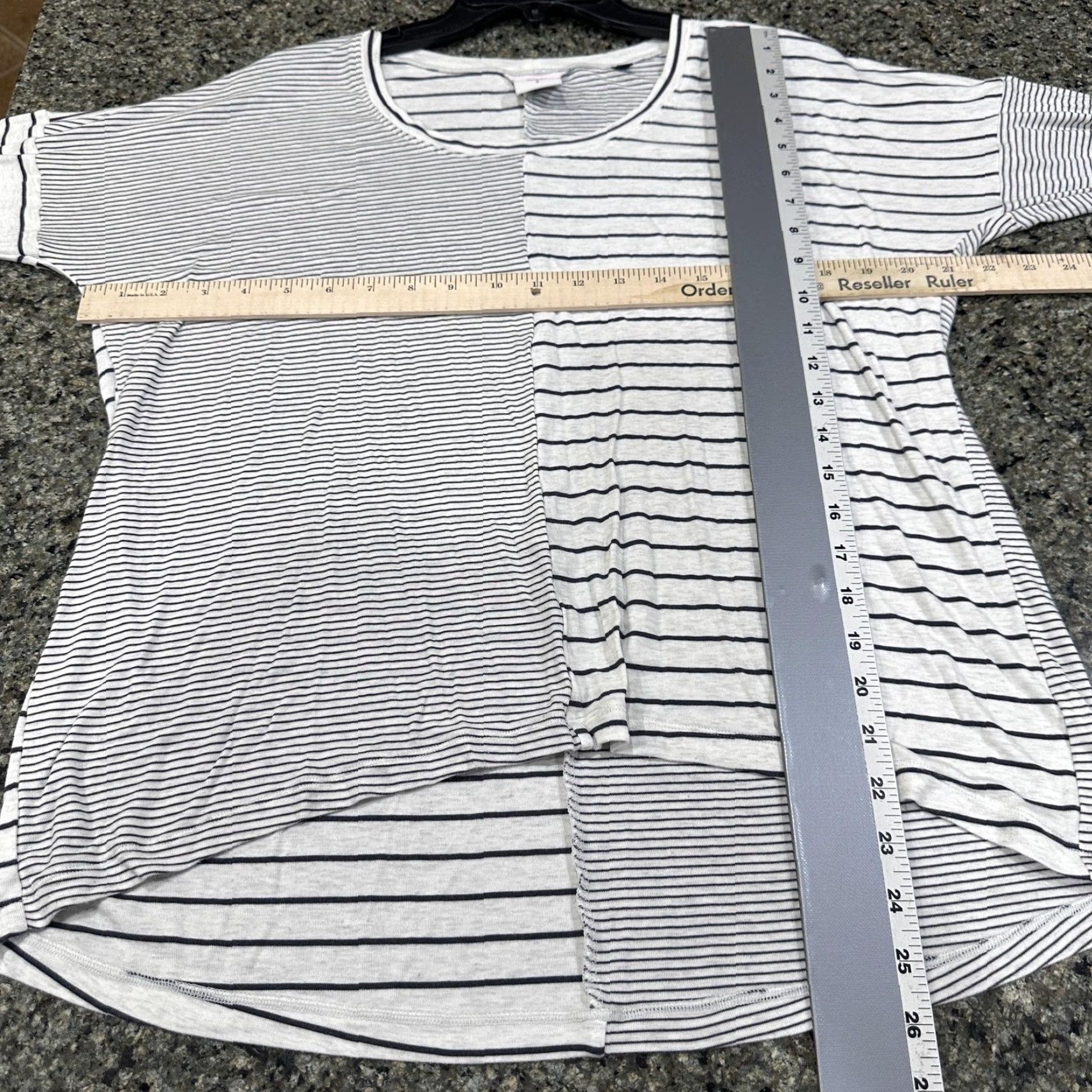 Vintage Cabi Womens Small Black White Striped Split Panel Long Sleeve High Low Blouse Size S / US 4 / IT 40 - 4 Thumbnail