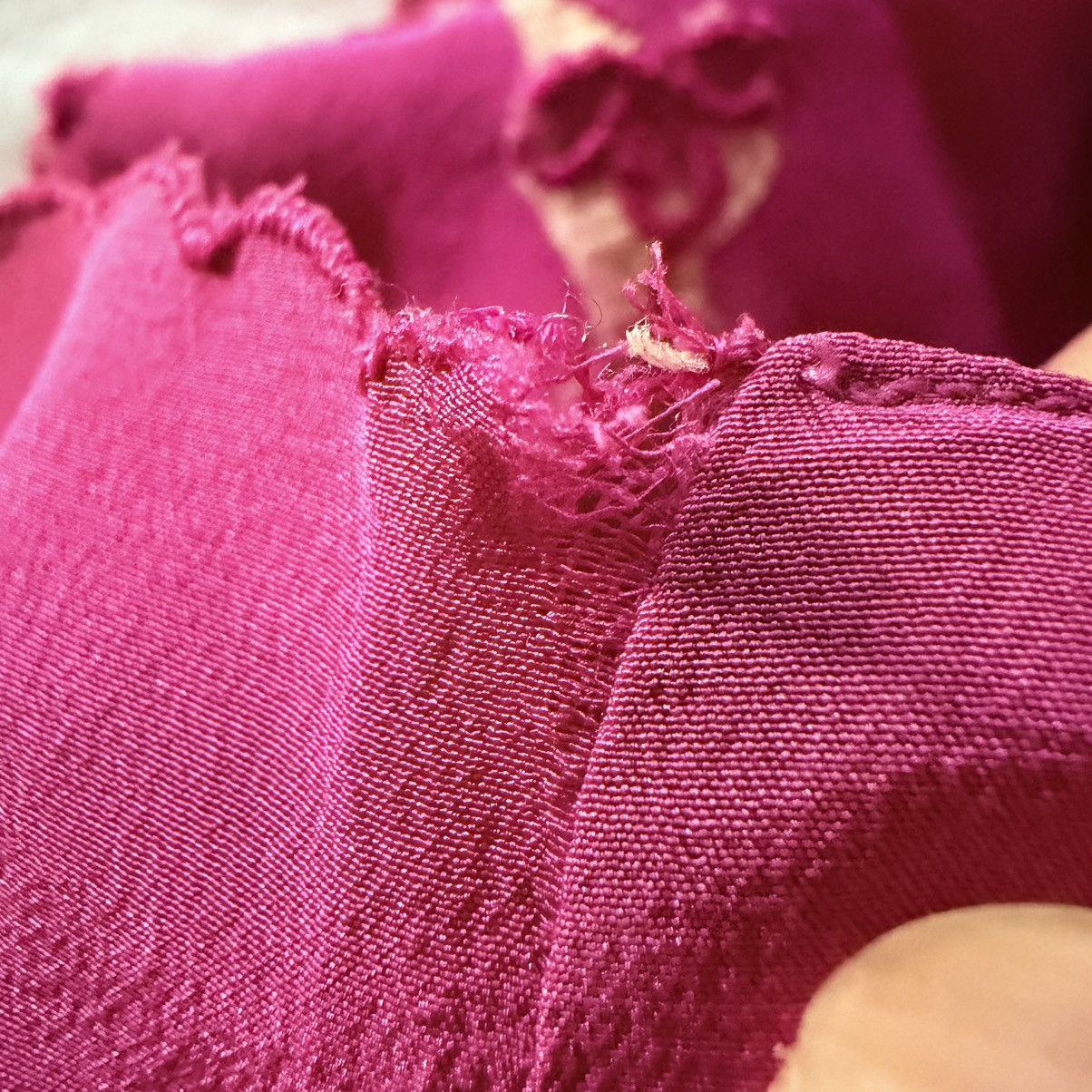 Guy Laroche Vintage Guy Laroche by Tze Paris Silk Fuchsia Camisole Top Size M / US 6-8 / IT 42-44 - 14 Thumbnail