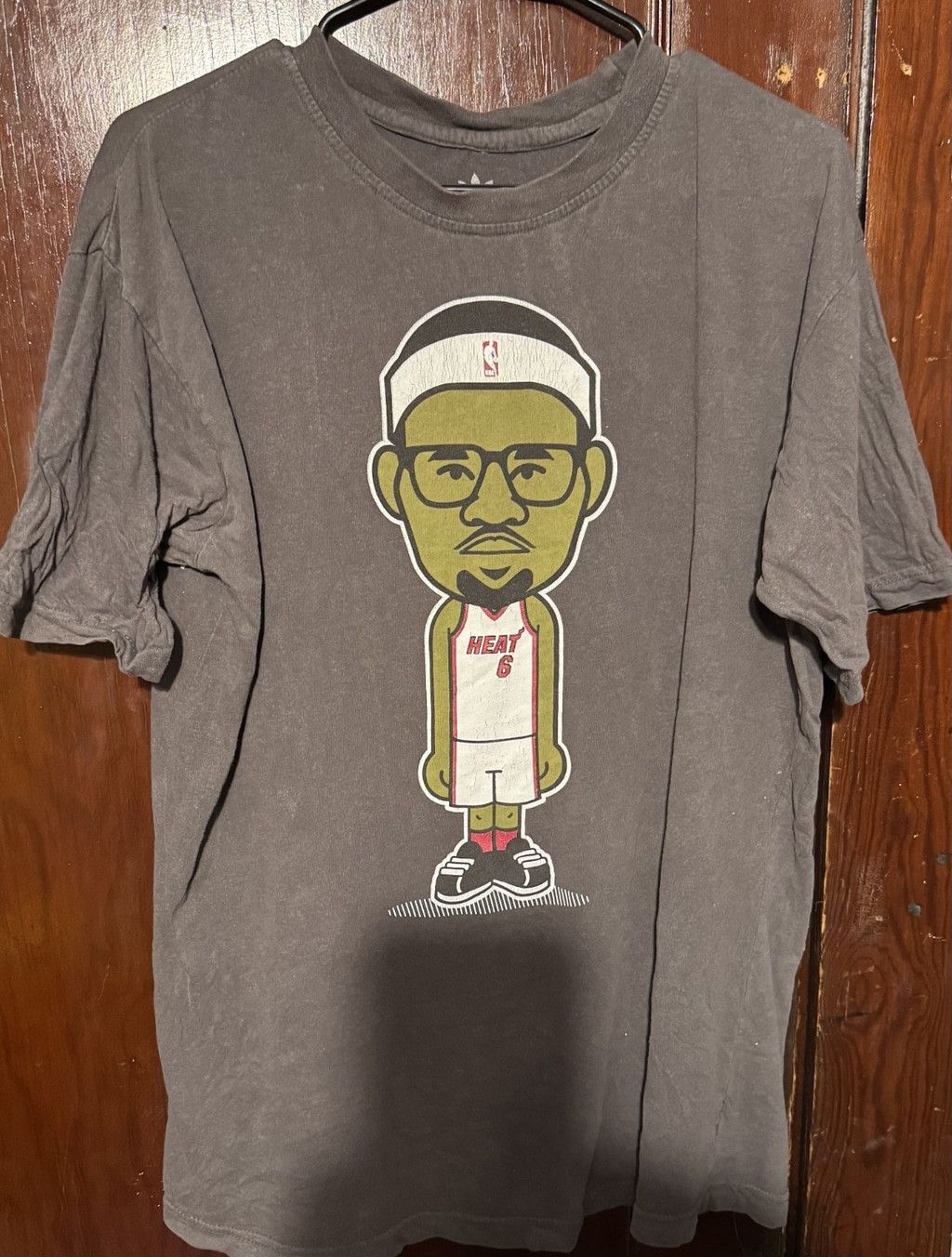 Adidas Miami Heat LeBron James Adidas T-Shirt Men Size XL Gray Size US XL / EU 56 / 4 - 1 Thumbnail