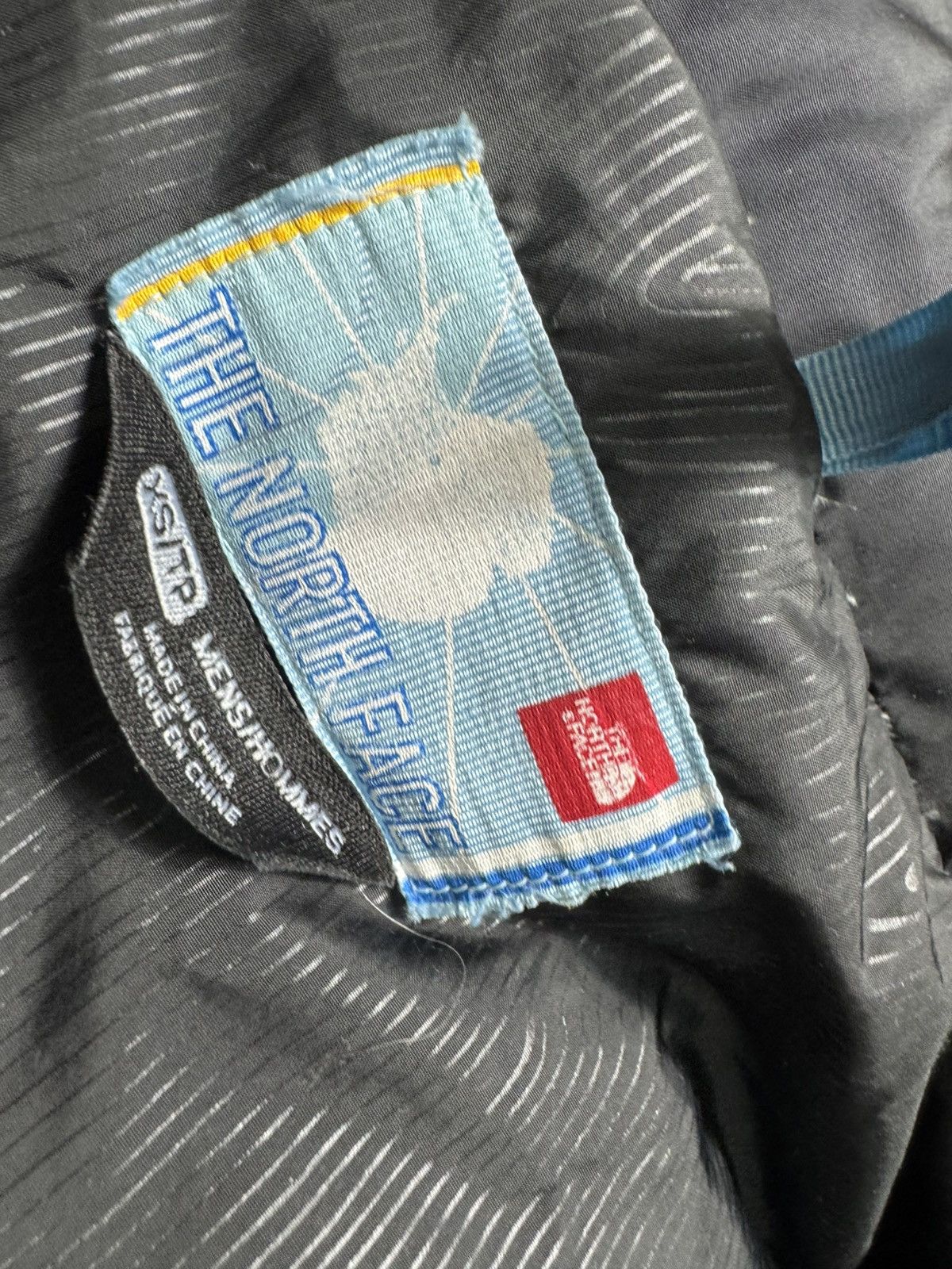 The North Face The North Face 700 Nuptse Down Puffer Jacket Red Size XS Size US XS / EU 42 / 0 - 8 Thumbnail
