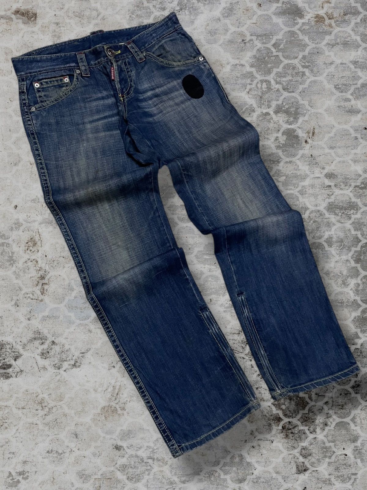 Dsquared2 Authentic Designer Dsquared Fucker Acdc Distressed Denim Size US 32 / EU 48 - 2 Thumbnail