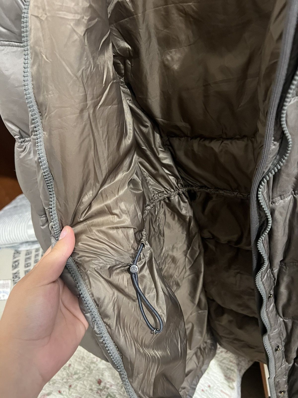 Moncler Moncler Romarin Size M / US 6-8 / IT 42-44 - 8 Thumbnail