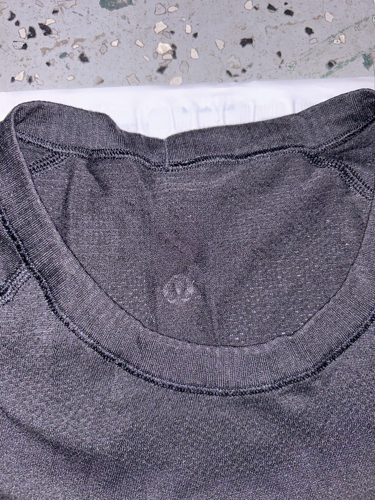Lululemon Lululemon tee Size S / US 4 / IT 40 - 2 Thumbnail