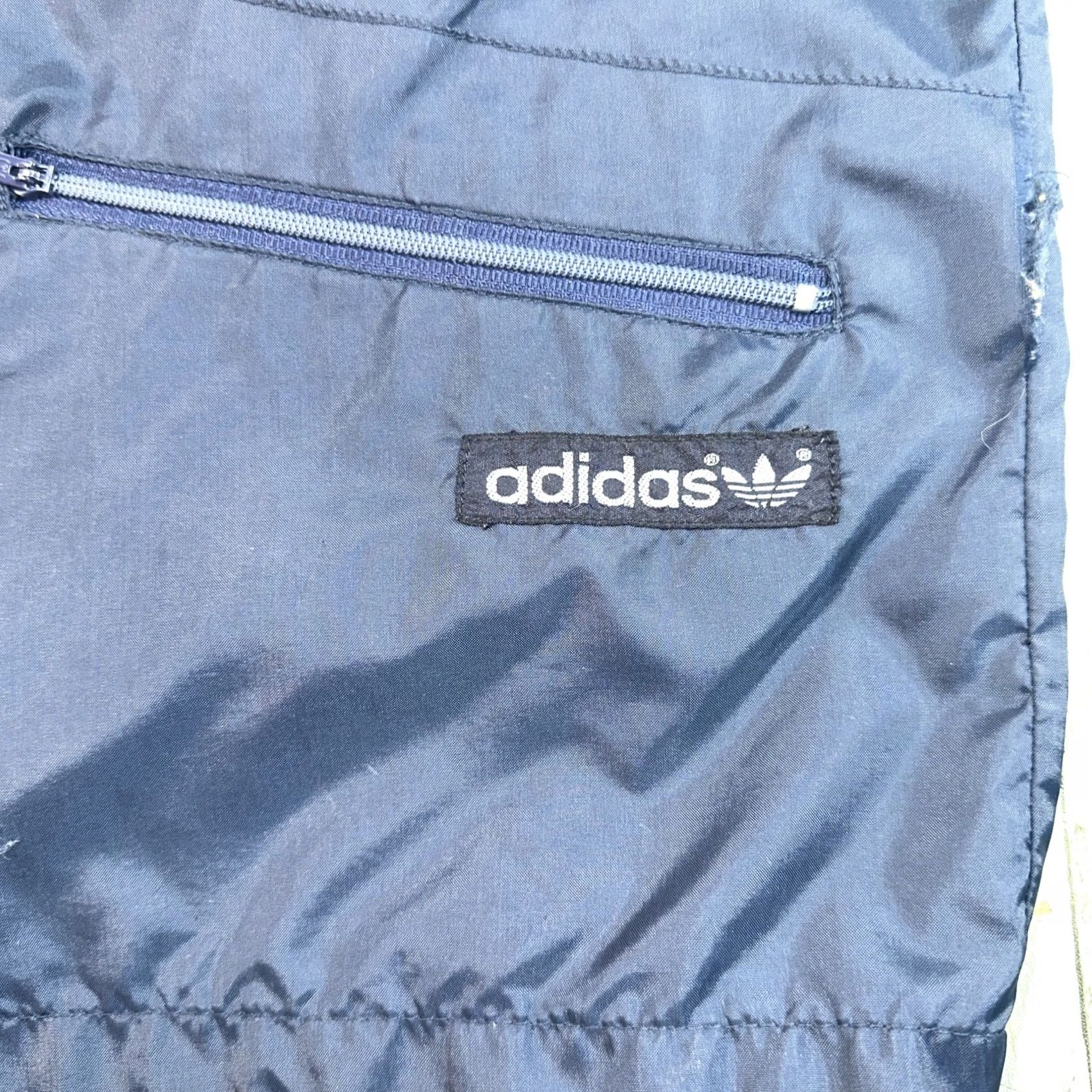 Adidas VINTAGE adidas Windbreaker Jacket Track Coat Large Blue Men L Nylon Size US L / EU 52-54 / 3 - 2 Thumbnail