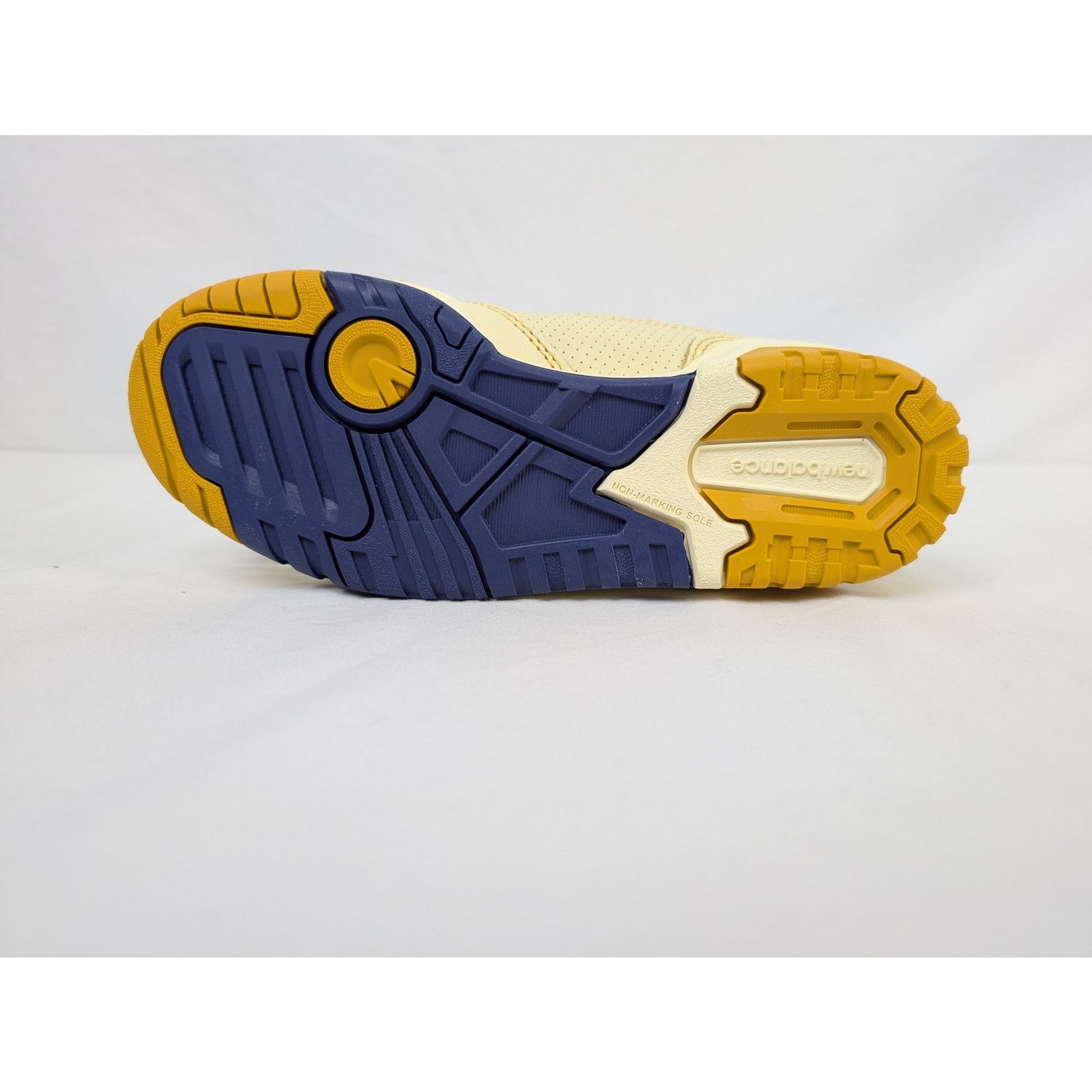 Aime Leon Dore × New Balance o1rshd1 Unisex Masaryk Community Gym 550 Sneakers in Yellow Size US 5 / EU 37 - 10 Thumbnail