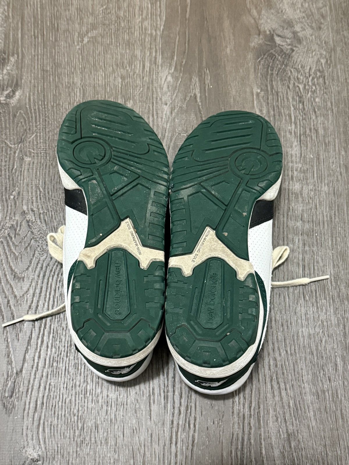 New Balance Green white and black 550 Size US 8 / EU 41 - 5 Thumbnail