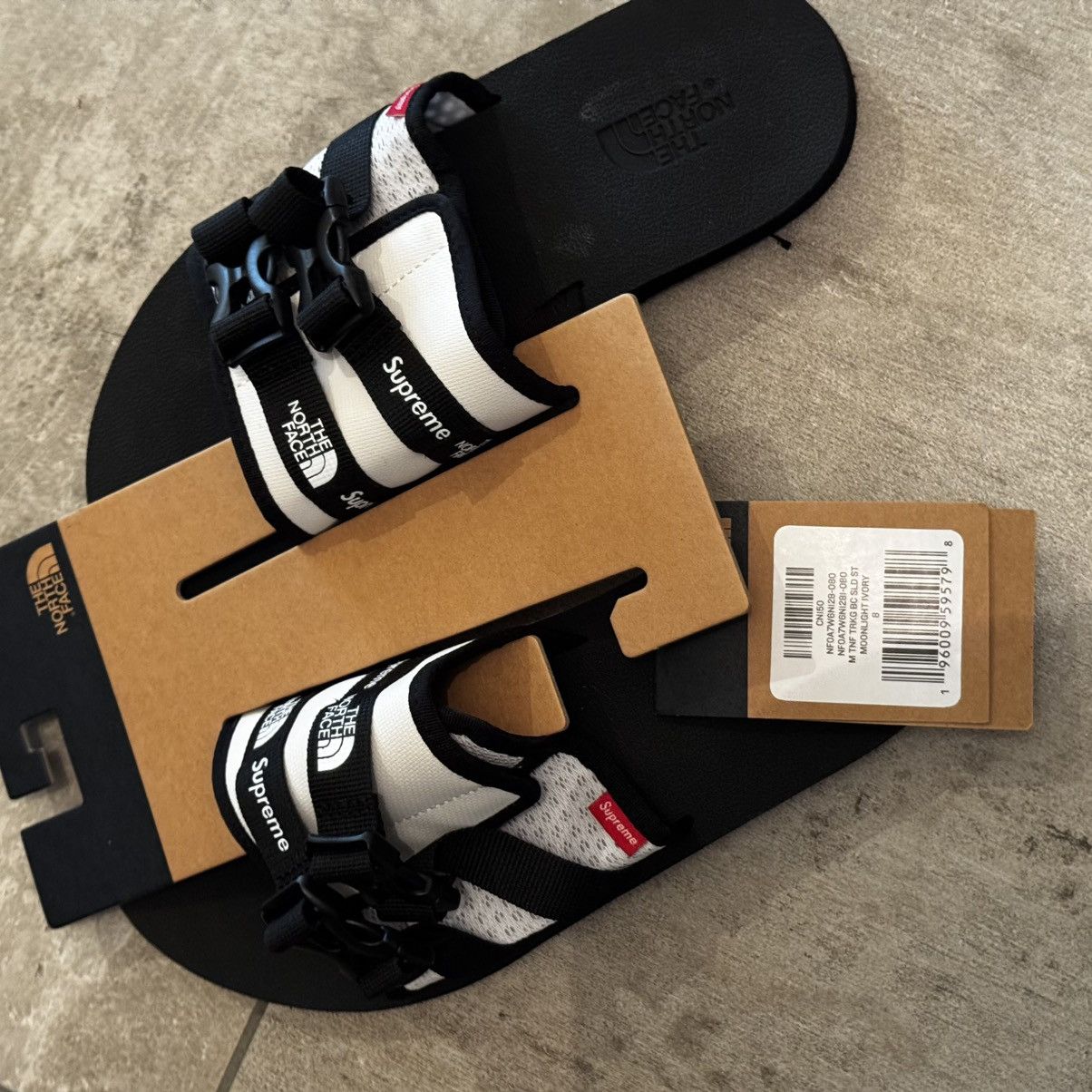 Supreme × The North Face Supreme x TNF Trekking Sandals – Black/White – Size 8 Size US 8 / EU 41 - 4 Thumbnail