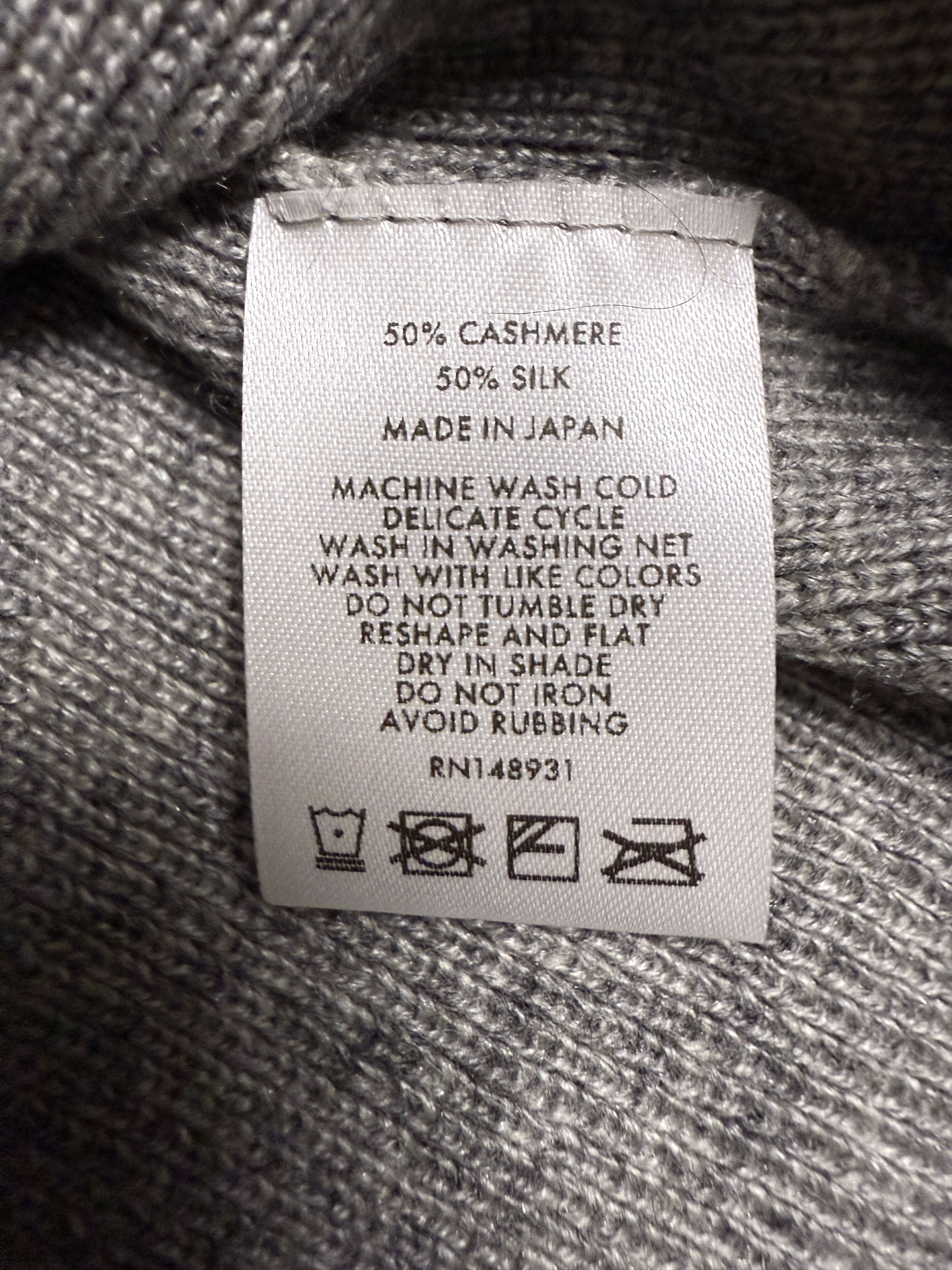 The Elder Statesman $495 The Elder Statesman Delicash Light Grey Fitted Tee Size S / US 4 / IT 40 - 9 Thumbnail