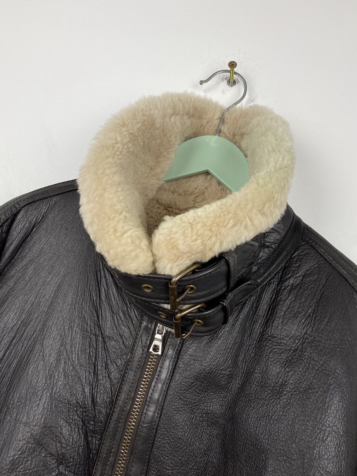 Chevignon Vintage Chevignon Shearling Leather Coat Pilots Avirex Size US M / EU 48-50 / 2 - 3 Thumbnail