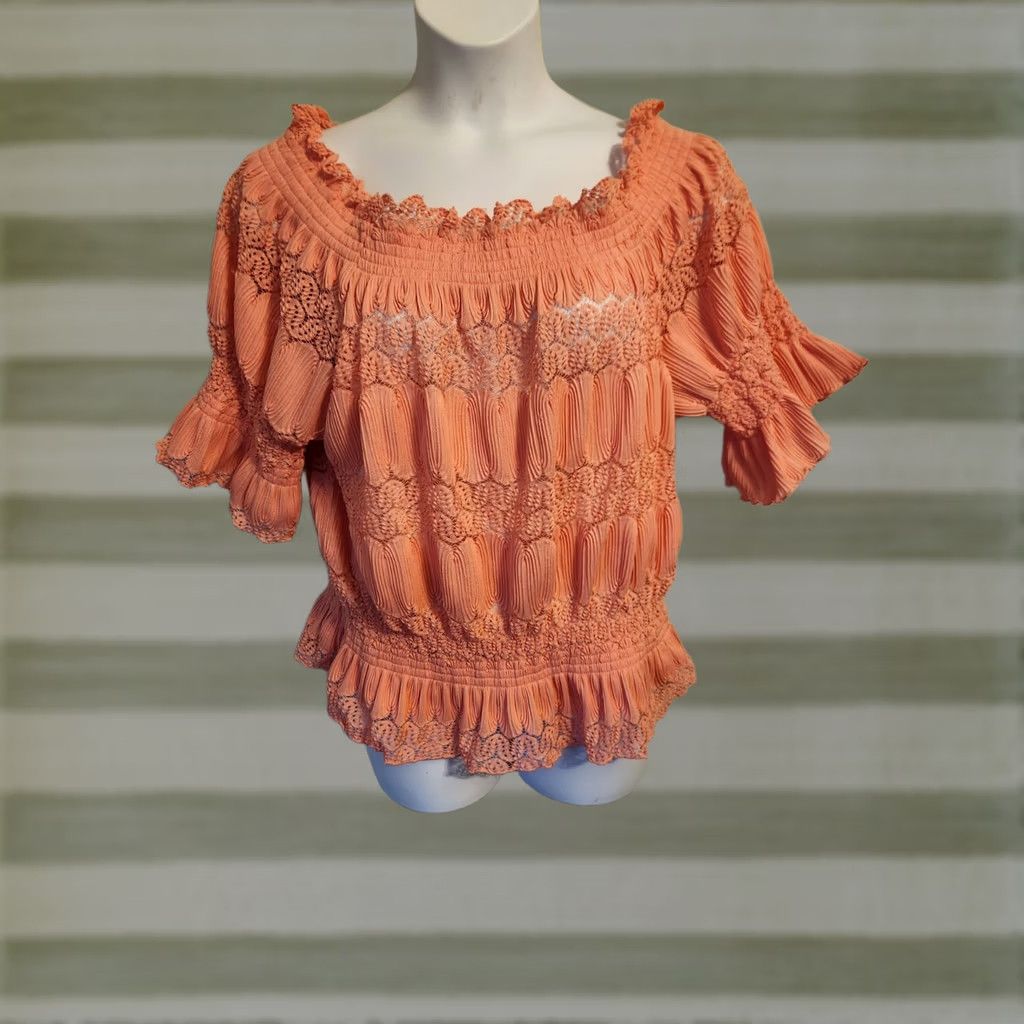 Vintage Ashley Stewart Peach Peplum Style Top Blouse Short Bell Sleeve Round Neck Plus Size 22/24 Womens Casual Business Travel Party/Cocktail Size 3XL / US 20-22 - 1 Thumbnail