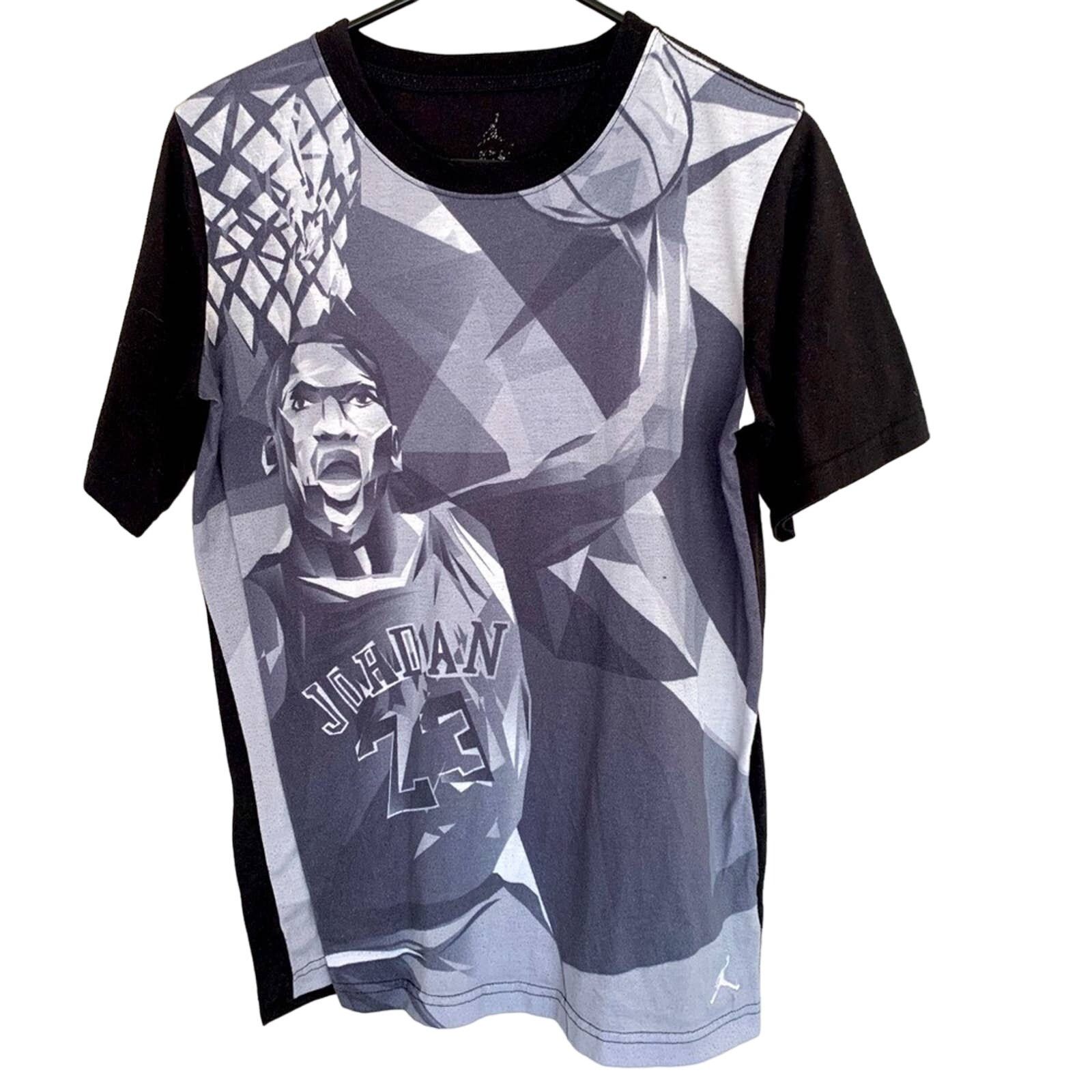 Jordan Brand NIKE AIR JORDAN BRAND ALL OVER PRINT AOP SHIRT SIZE S/M NICE Size US M / EU 48-50 / 2 - 1 Thumbnail