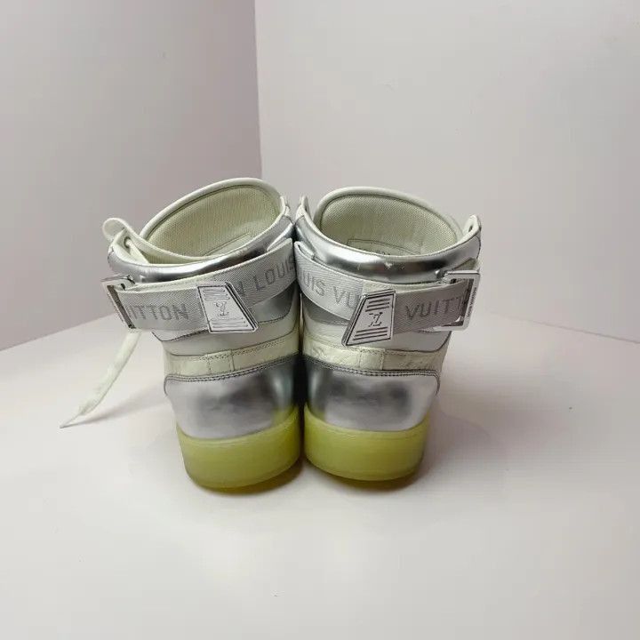 Louis Vuitton Louis Vuitton Rivoli High-Top Fashion Sneakers -2508 Size US 7.5 / EU 40-41 - 3 Thumbnail