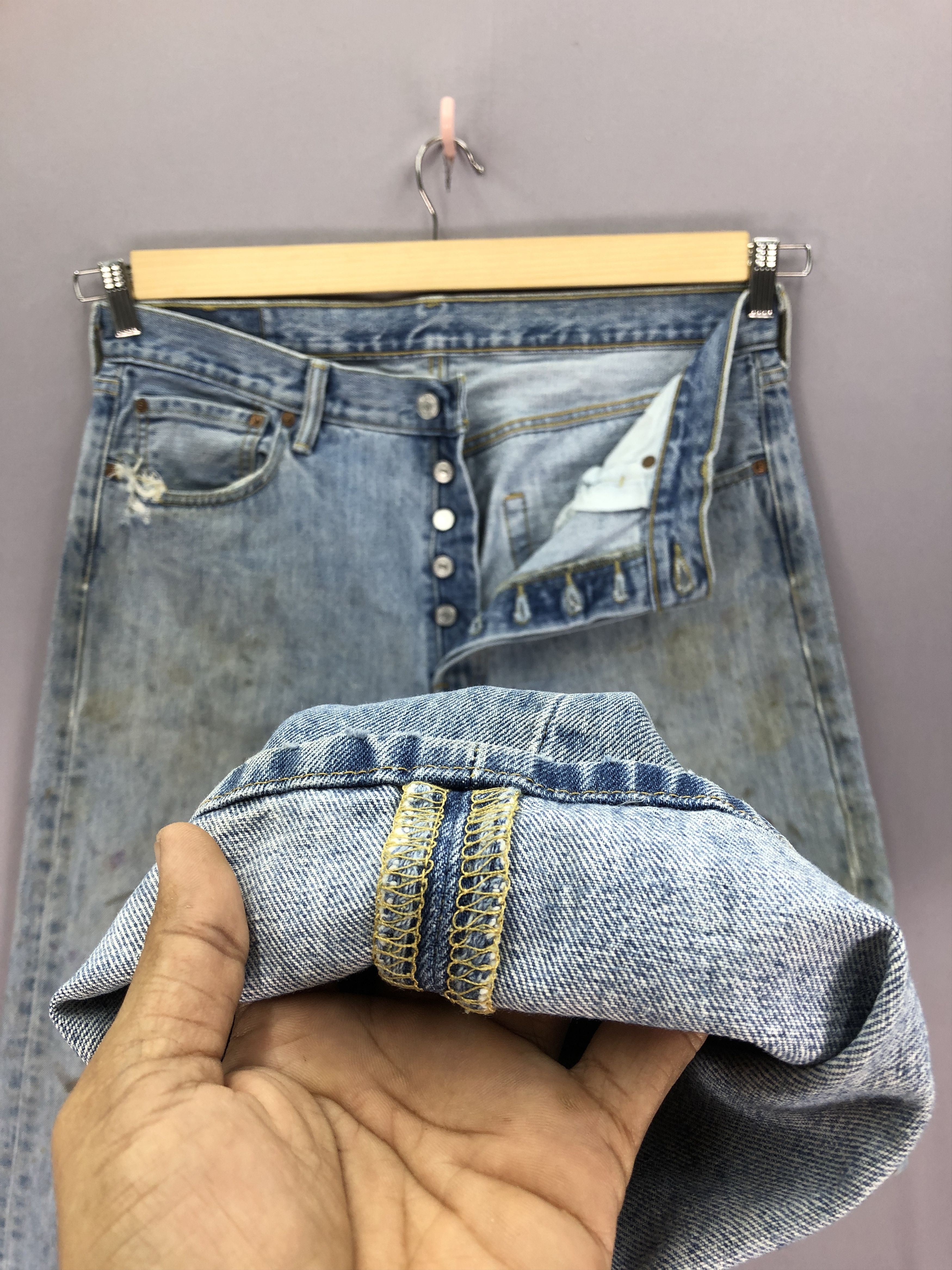 Jean Vintage Dirty Levis 501 Faded Jeans Levi's Light Wash Denim Size US 34 / EU 50 - 12 Thumbnail