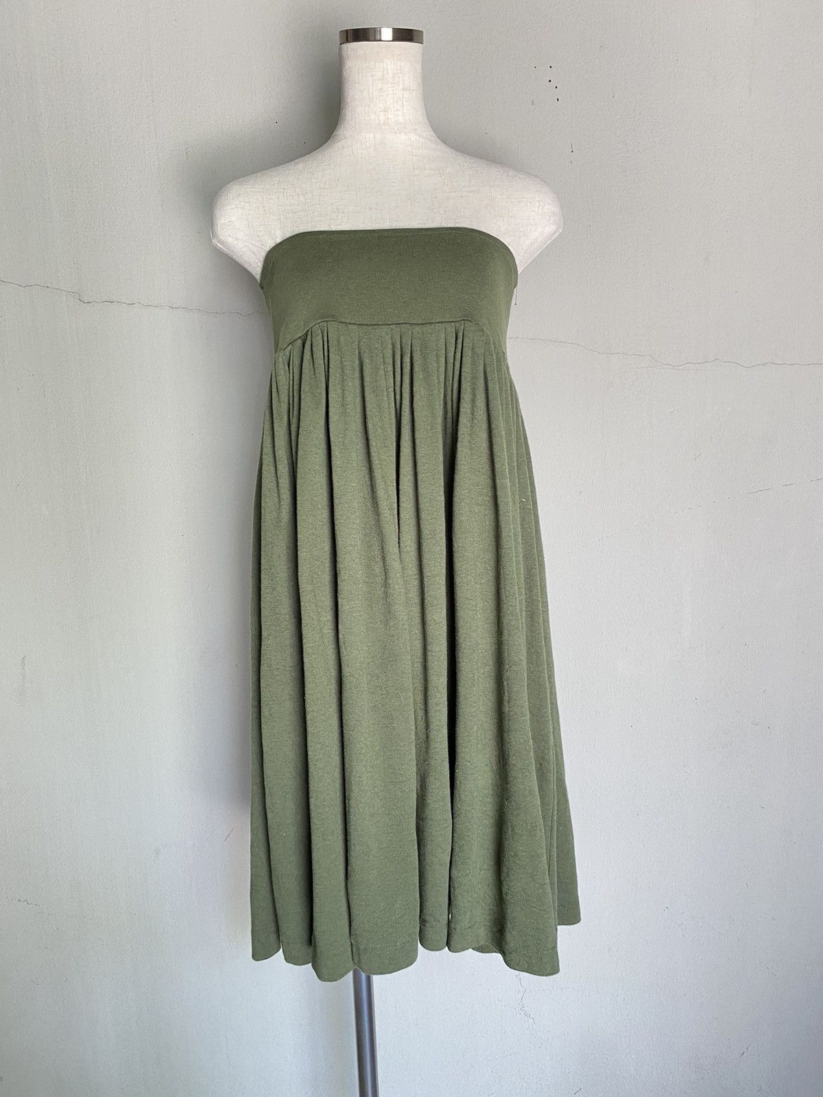 Norma Kamali NORMA KAMALI Olive Green Gathered Skirt. Size M / US 6-8 / IT 42-44 - 18 Thumbnail