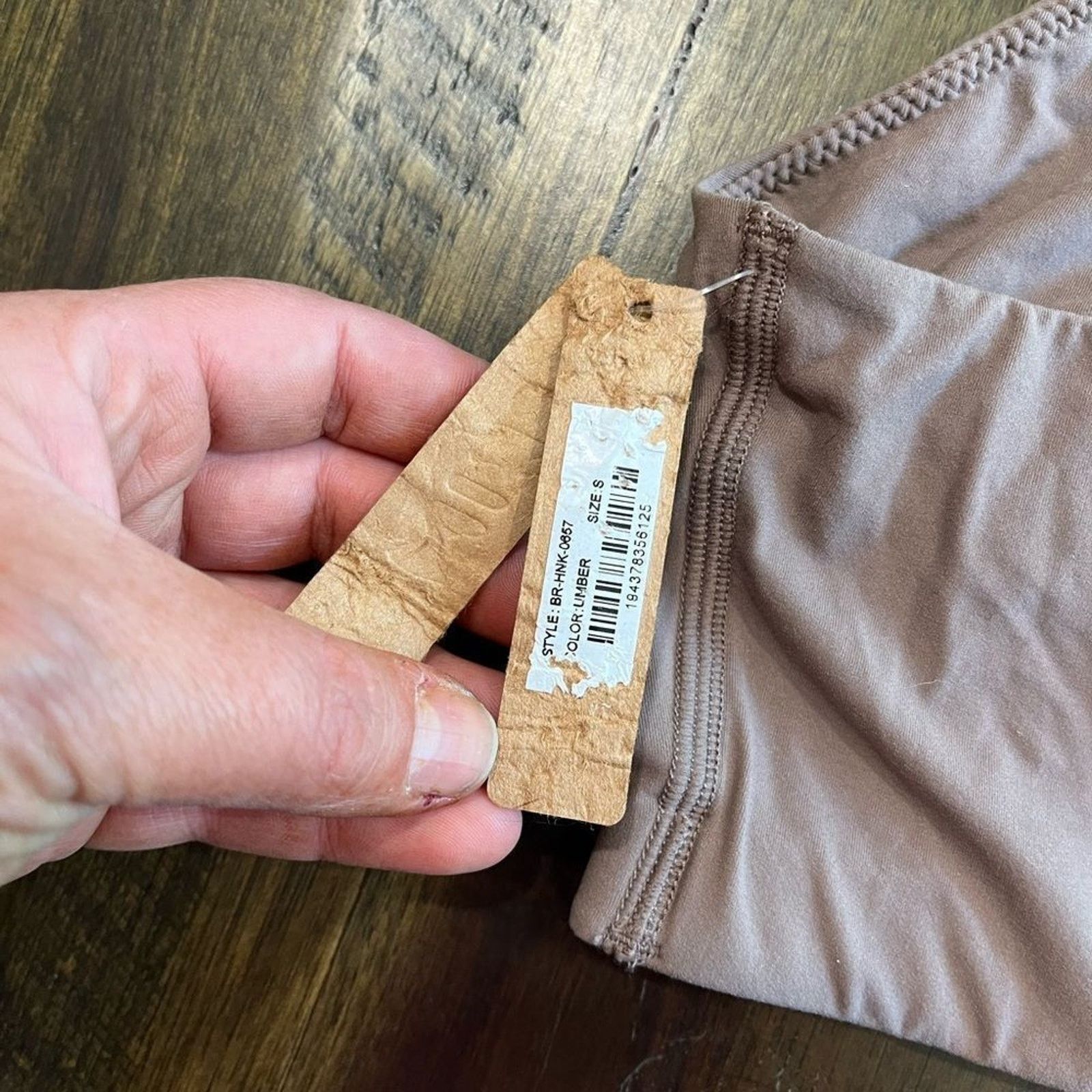 SKIMS NWT Skims Fits Everybody High Neck Bra Umber - Size S Size ONE SIZE - 4 Thumbnail