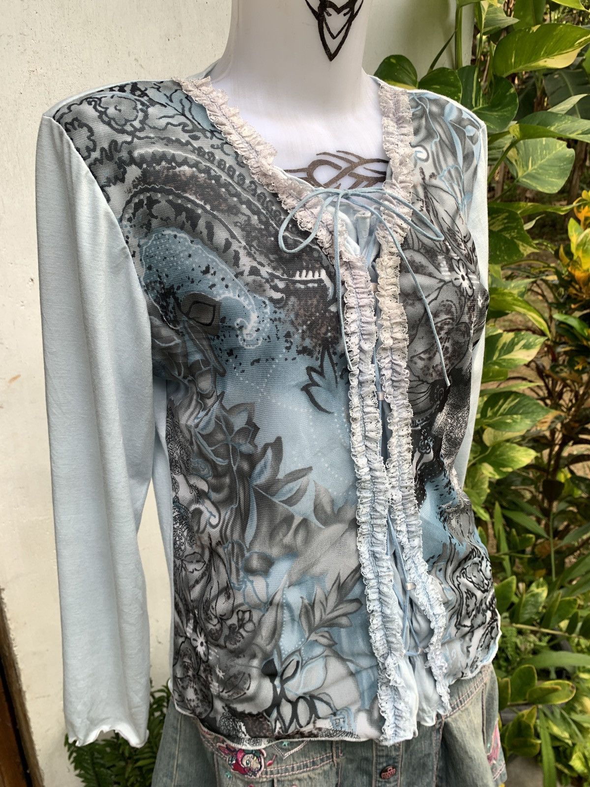 Japanese Brand × Le Grande Bleu (L.G.B.) 2000s Grand Seam Floral Lined Lace up Mesh Longsleeve Top Size L / US 10 / IT 46 - 2 Thumbnail