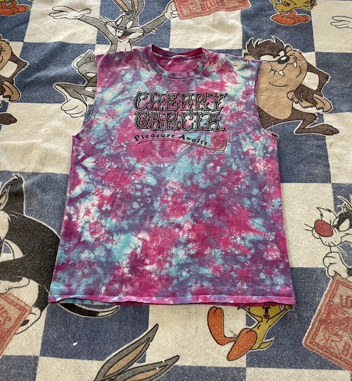 Vintage Vintage Ben and Jerry’s cherry Garcia cutoff tee Size US XL / EU 56 / 4 - 1 Thumbnail