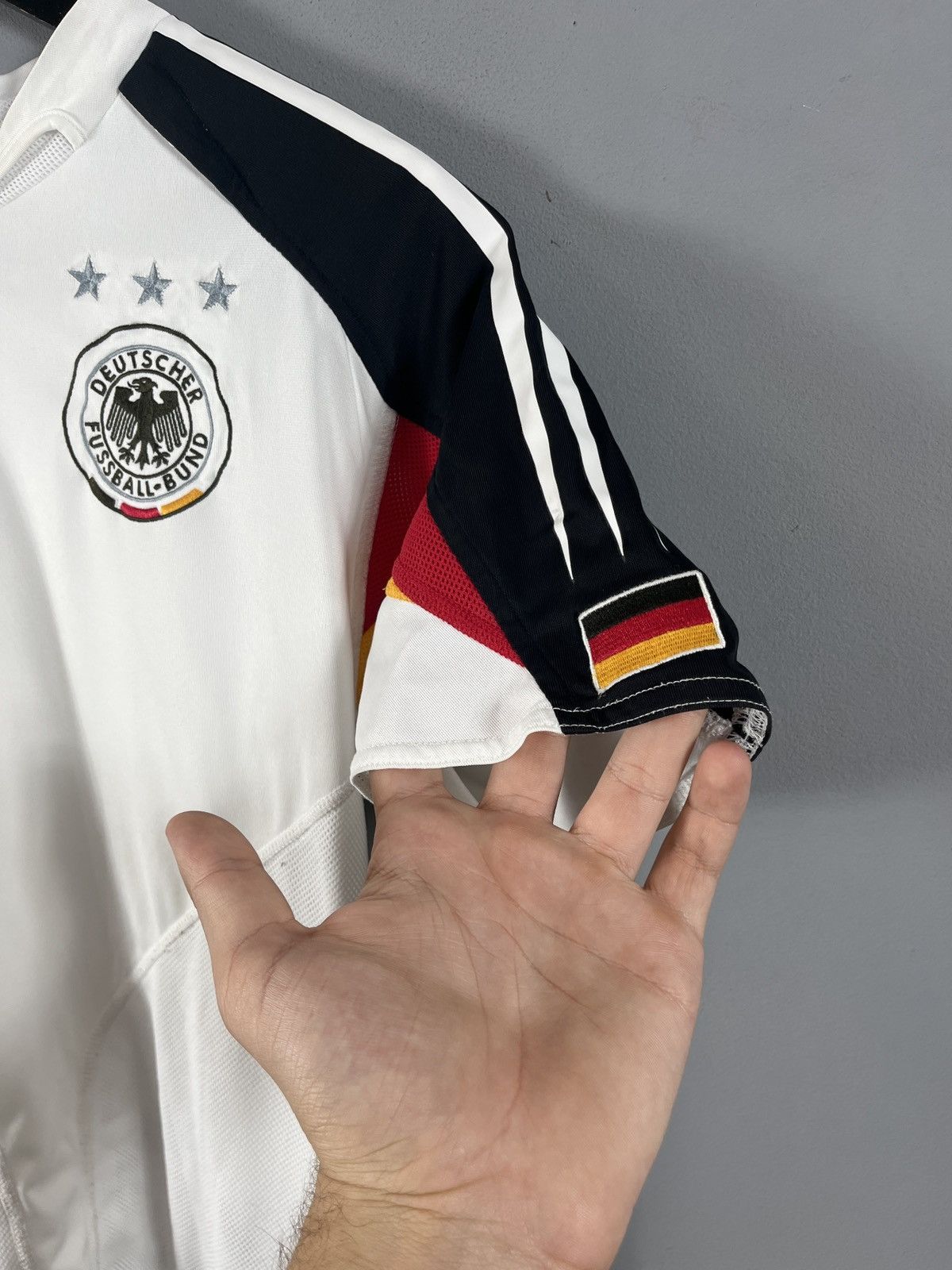 Adidas GERMANY TEAM 2004 home FOOTBALL JERSEY ADIDAS SOCCER Size US S / EU 44-46 / 1 - 3 Thumbnail