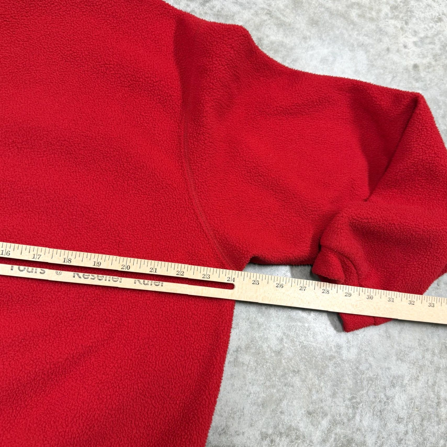 Vintage VINTAGE Perigee Sweatshirt Mens Large Red Fleece Crewneck USA 90s Embroidered Logo Crew Neck Pullover Solid Pattern Outdoor Ski Belts Size US L / EU 52-54 / 3 - 6 Thumbnail