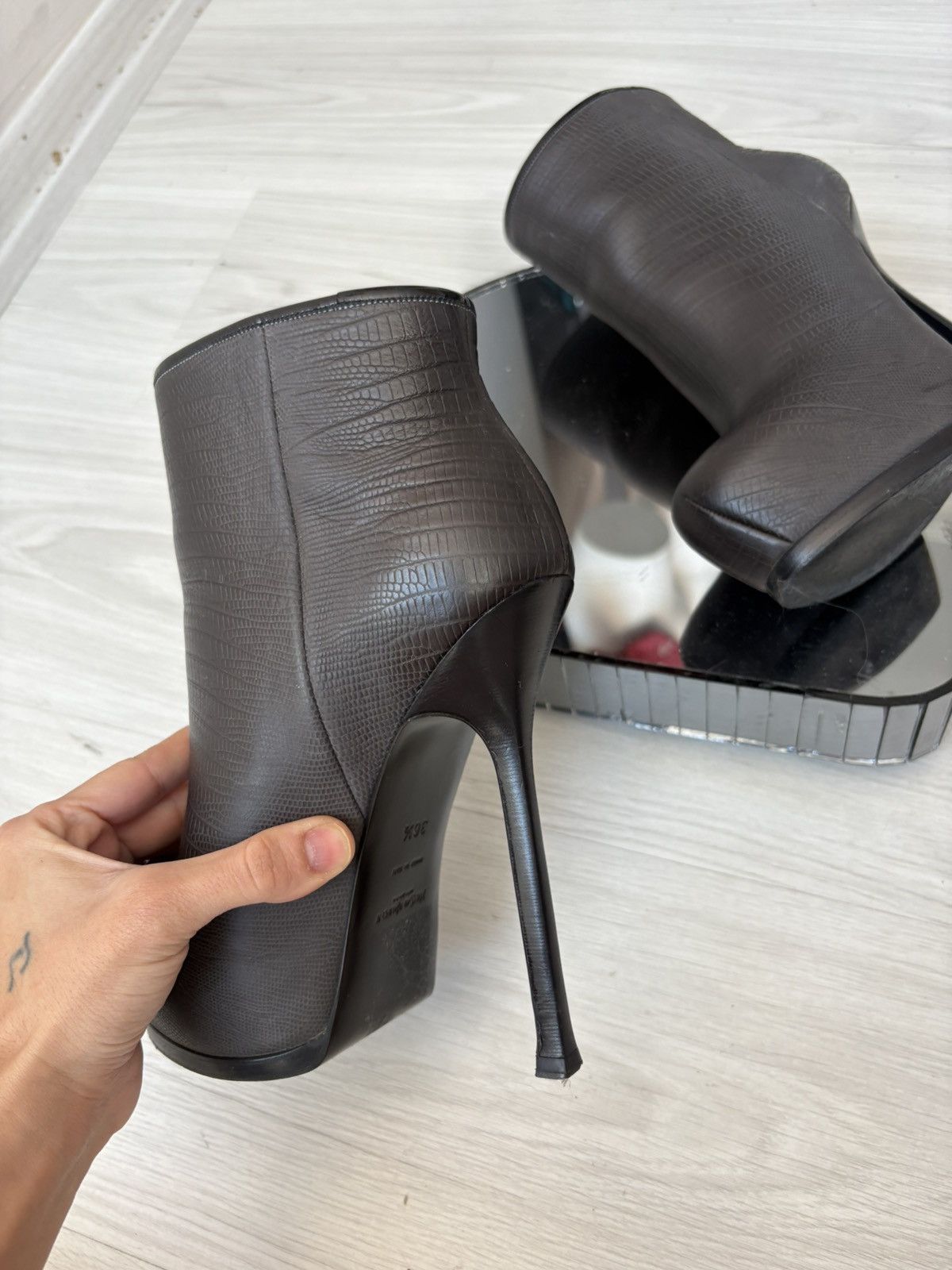 Yves Saint Laurent YSL Tribtoo boots Size US 6.5 / IT 36.5 - 14 Thumbnail