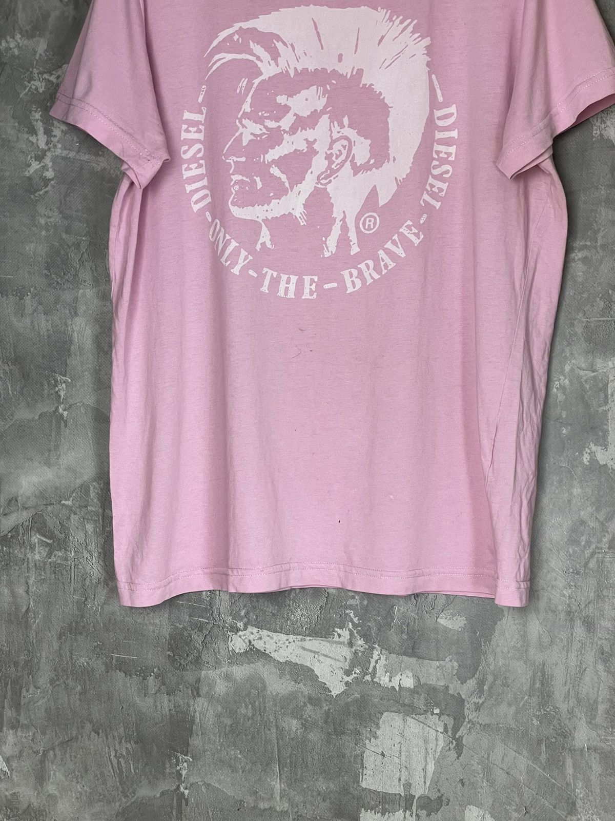Diesel × Vintage 💎 Vintage Diesel Denim Division Logo Graphic Pink T-shirt Size XL / US 12-14 / IT 48-50 - 5 Thumbnail