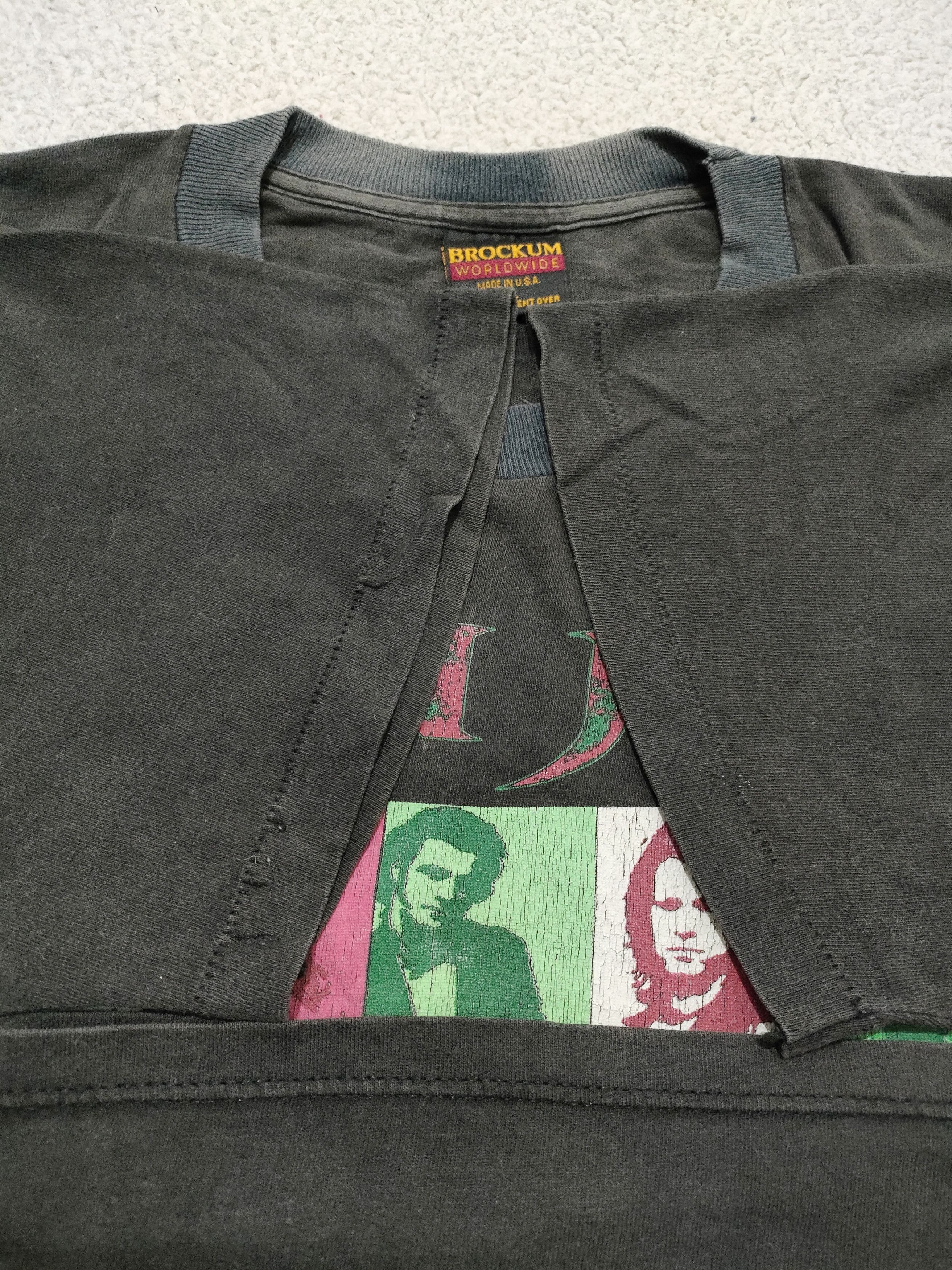 Band Tees × Vintage 90s Vintage BON JOVI CHRISTMAS '94 Tour T-Shirt Rock Band Size US XL / EU 56 / 4 - 10 Thumbnail
