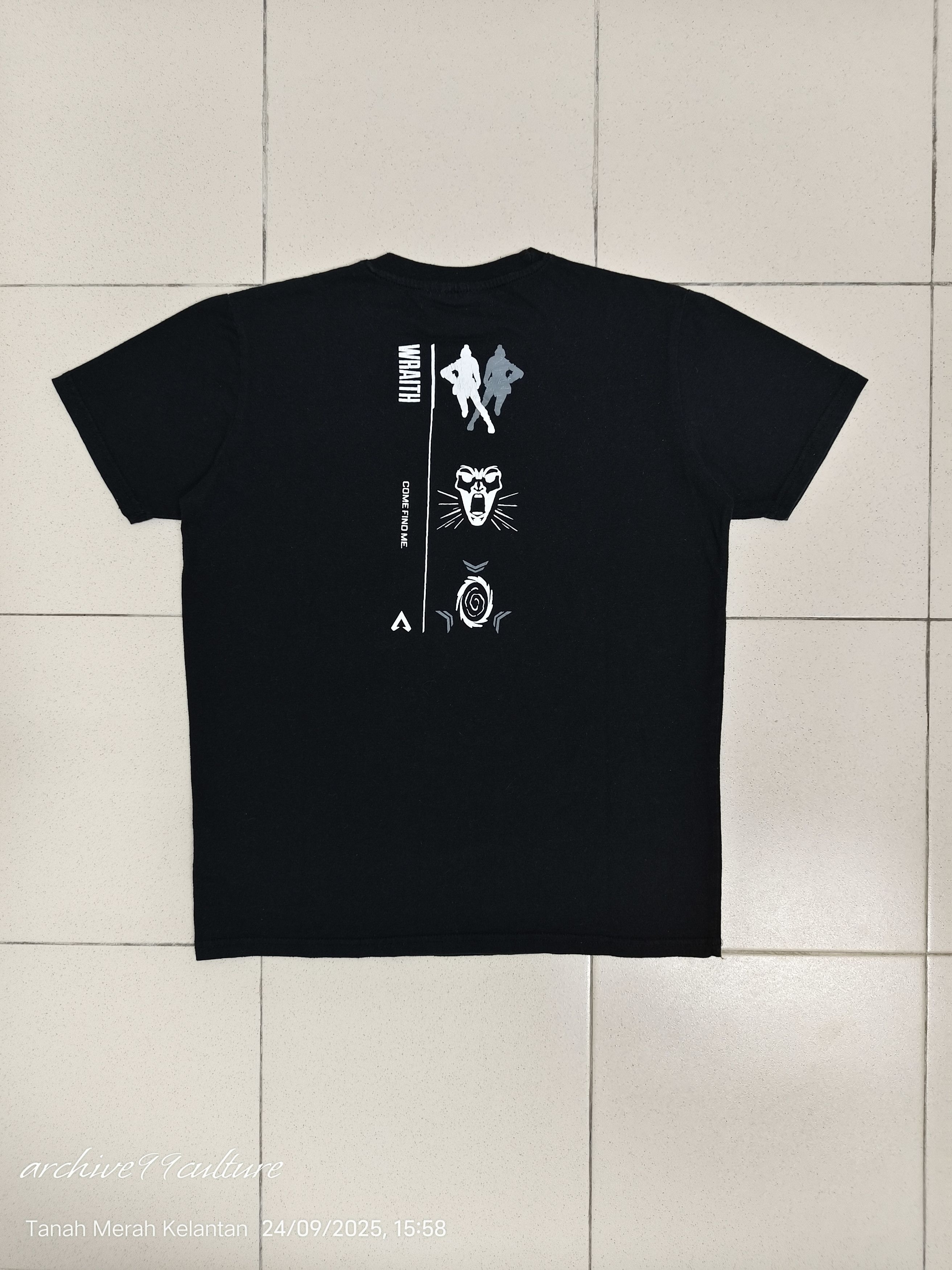 Apex 2019 Official merch Apex Legends Wraith by level up wear Size US S / EU 44-46 / 1 - 2 Thumbnail