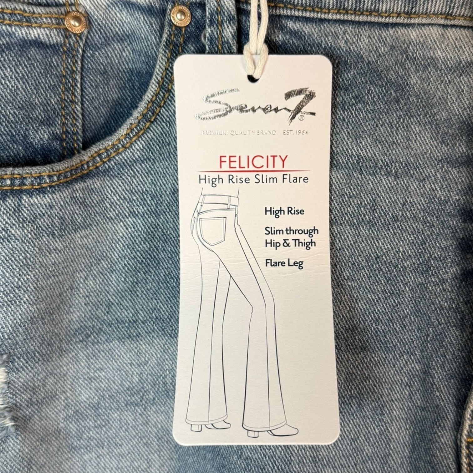 Seven 7 NWT Seven 7 Jeans Women's 12 High Rise Slim Flare "Felicity" Size 34" / US 12 / IT 48 - 4 Thumbnail
