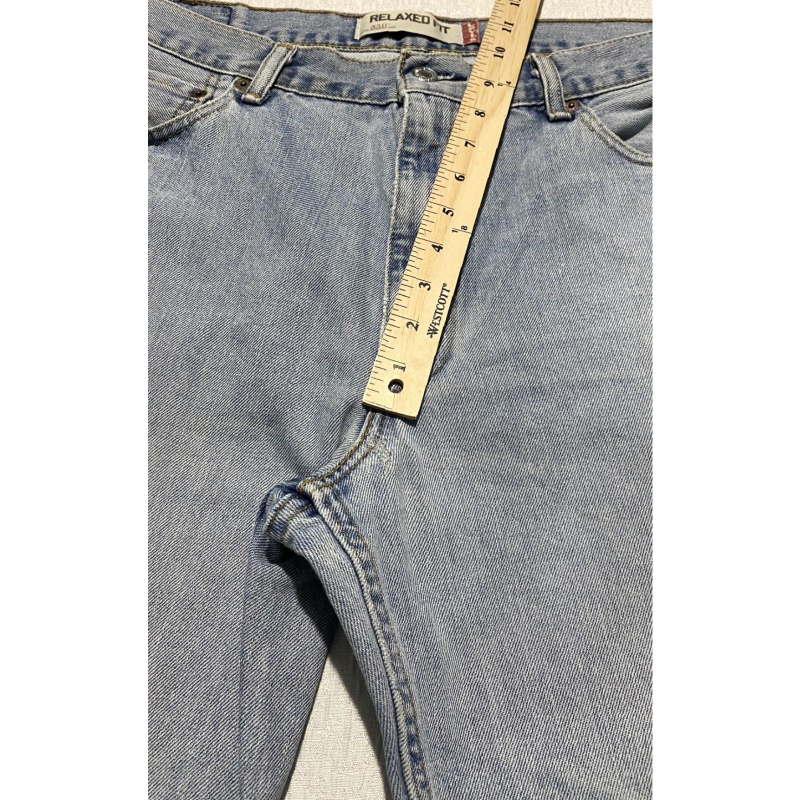 Levi's Levi's 550 Jeans Mens 36x30 Light Wash Blue Relaxed Fit Tapered Leg Denim Red Tab Jeans Mens 36x30 Regular Size US 36 / EU 52 - 2 Thumbnail