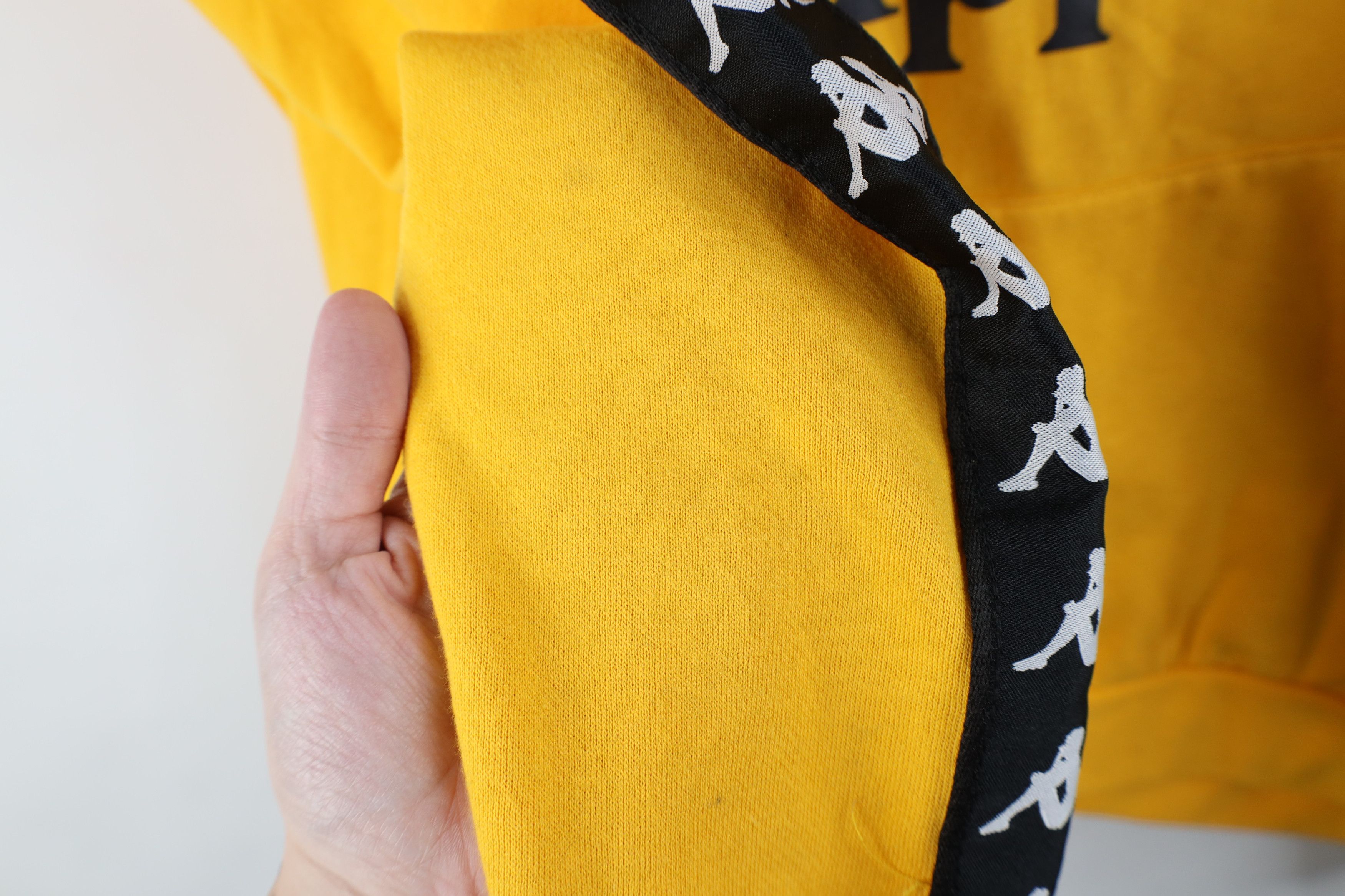Kappa Vintage 90s Kappa Spell Out Taped Logo Soccer Hoodie Size US M / EU 48-50 / 2 - 8 Thumbnail