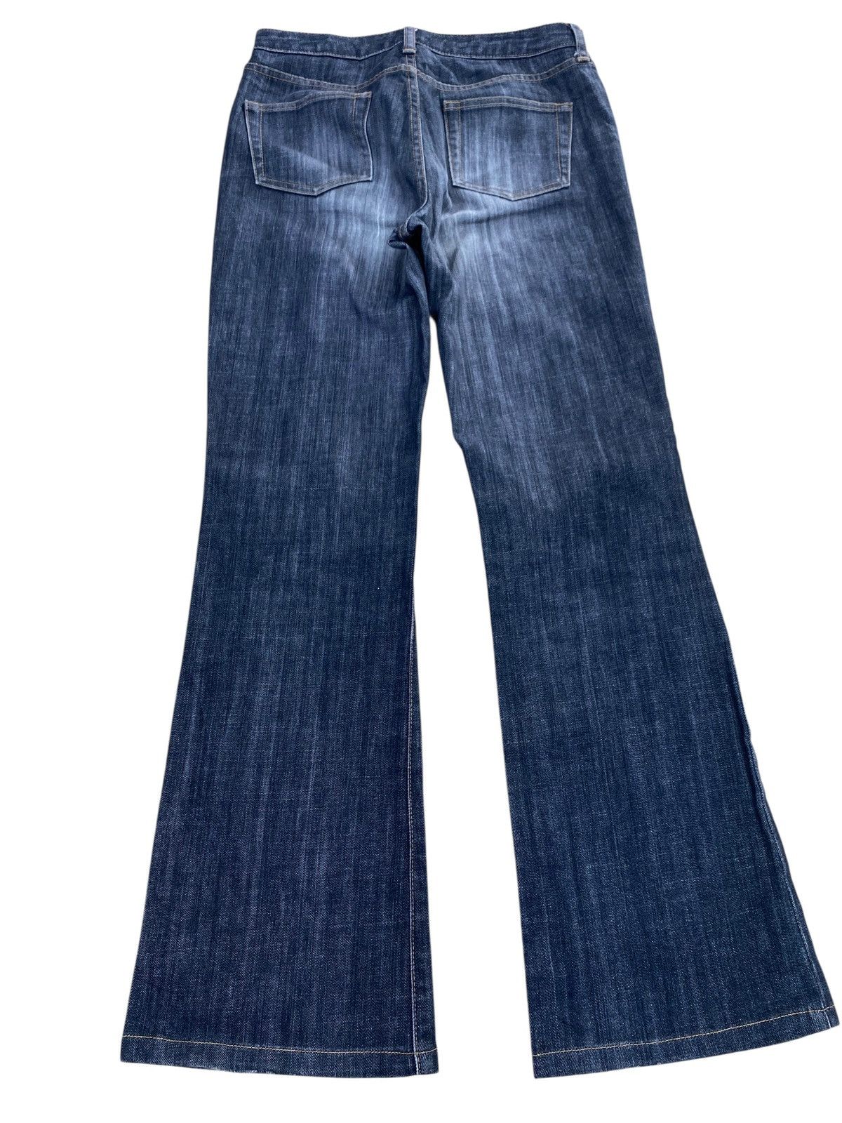Uniqlo Uniqlo Faded Wash Style Flare Jeans Size US 28 / EU 44 - 3 Thumbnail