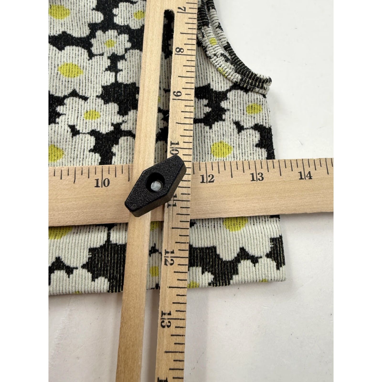 Zara Zara Tank Top Womens M-L Black White Daisy Floral Scoop Neck Cropped Stretch Sleeveless Slim Casual Summer Shirt Womens M-L Daisy Floral Tank Top Size M / US 6-8 / IT 42-44 - 7 Thumbnail