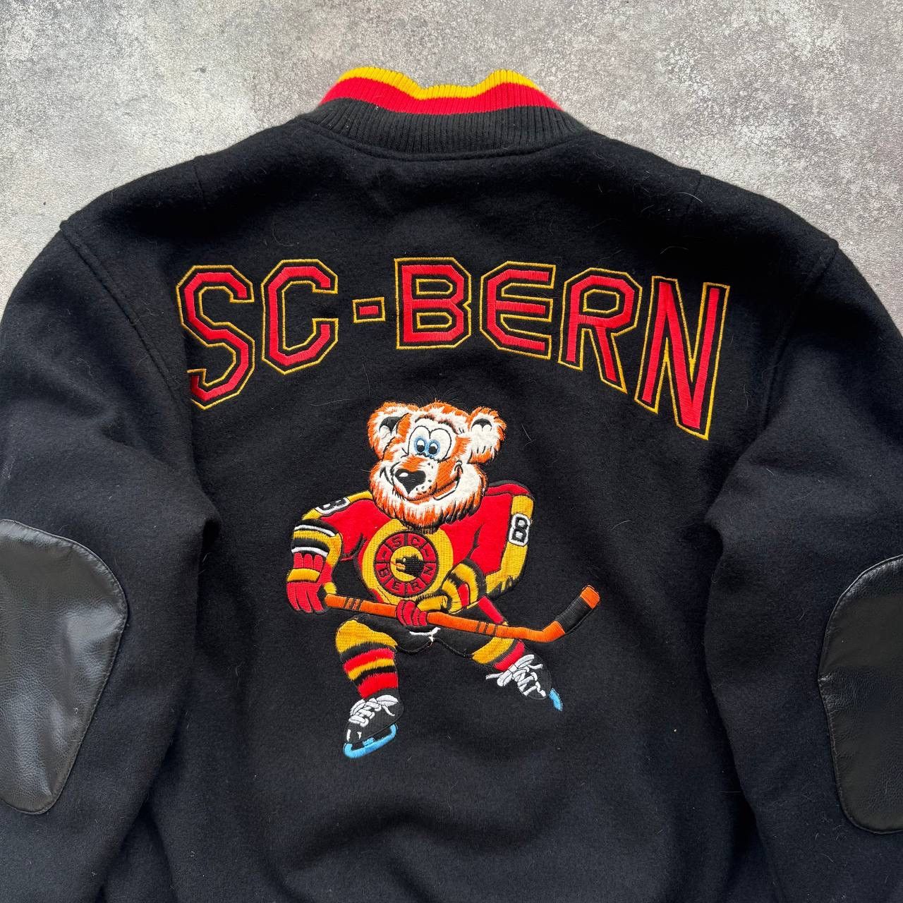 Vintage 90s Amazing Vintage Varsity Bomber Jacket Size US S / EU 44-46 / 1 - 3 Thumbnail