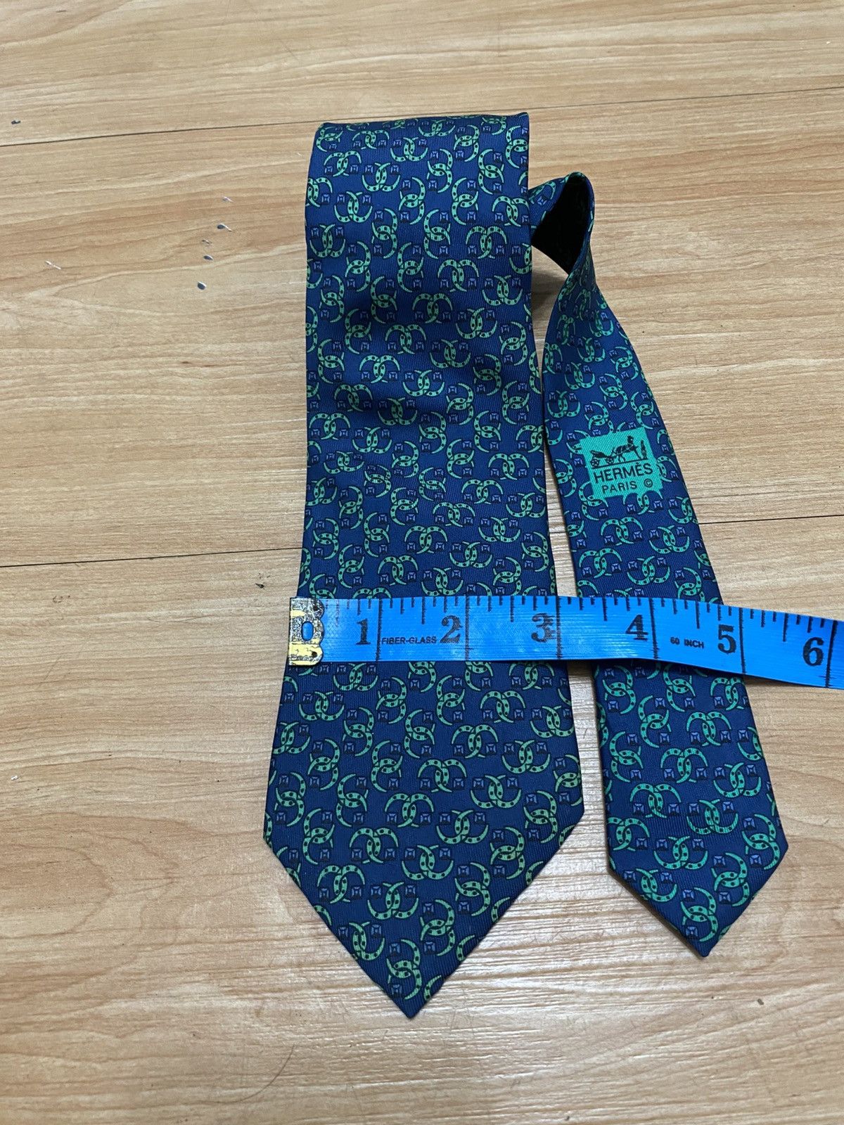 Hermes 🔥SICK🔥Vintage hermes tie 100% silk Size ONE SIZE - 3 Thumbnail