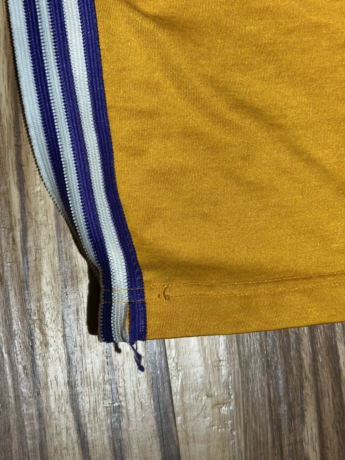 Steve And Barrys Steve & Barry's “Varsity 1” Yellow and Purple Tank Top Size US M / EU 48-50 / 2 - 8 Thumbnail