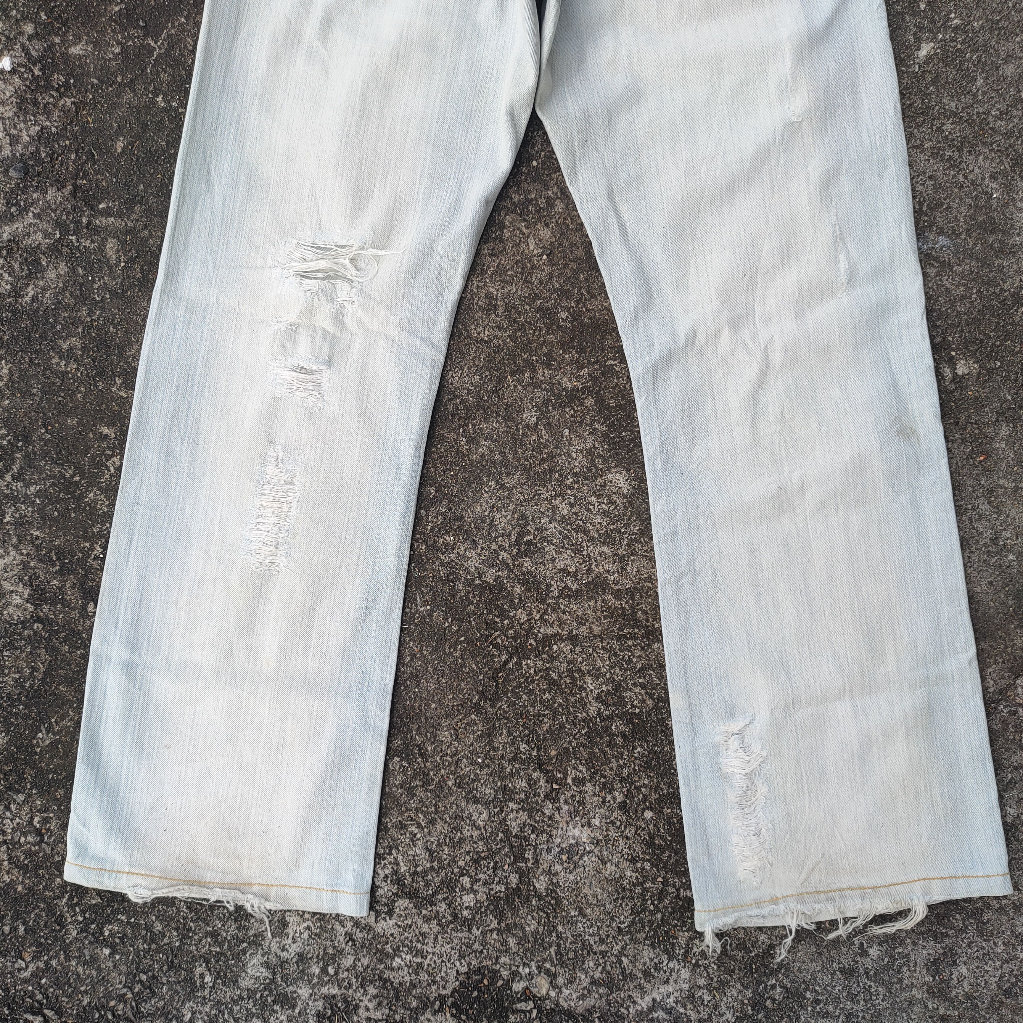 Japanese Brand × Jean × Vintage VINTAGE SEMANTIC DESIGN FLARE RIPPED LIGHT BLUE JEANS PANTS Size US 31 - 10 Thumbnail